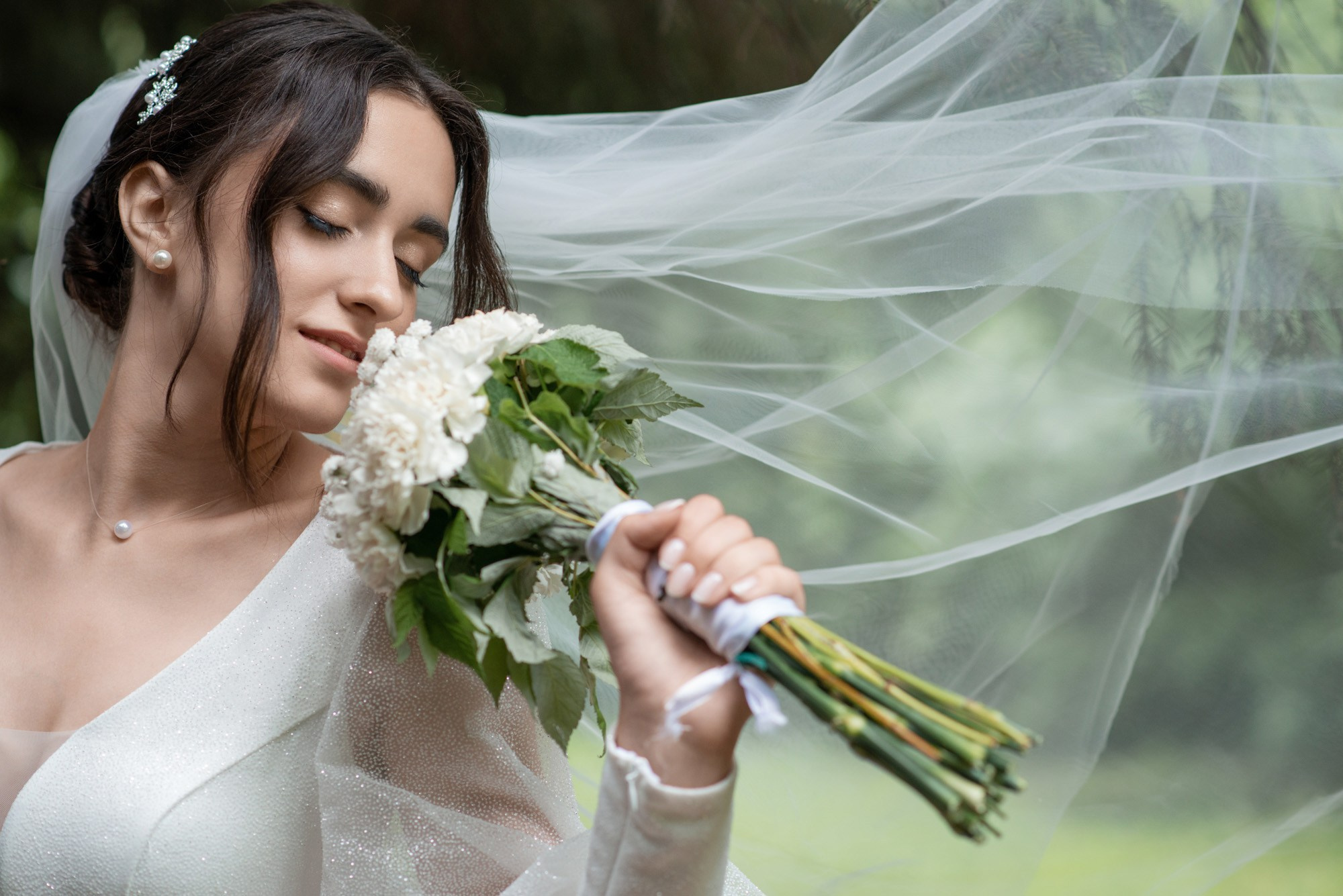 Константин и Альвина прогулка. Свадебный и портретный фотограф в Омске Матвей Краузе