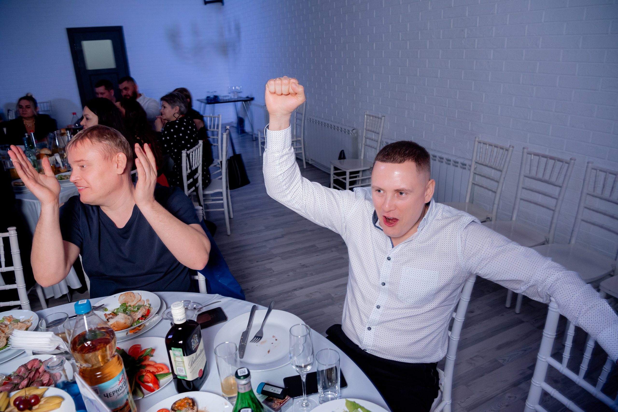 СпецПетроСервис в Кафе Bahnhof. Фотограф в Волгограде и Волжском Александр Горбань