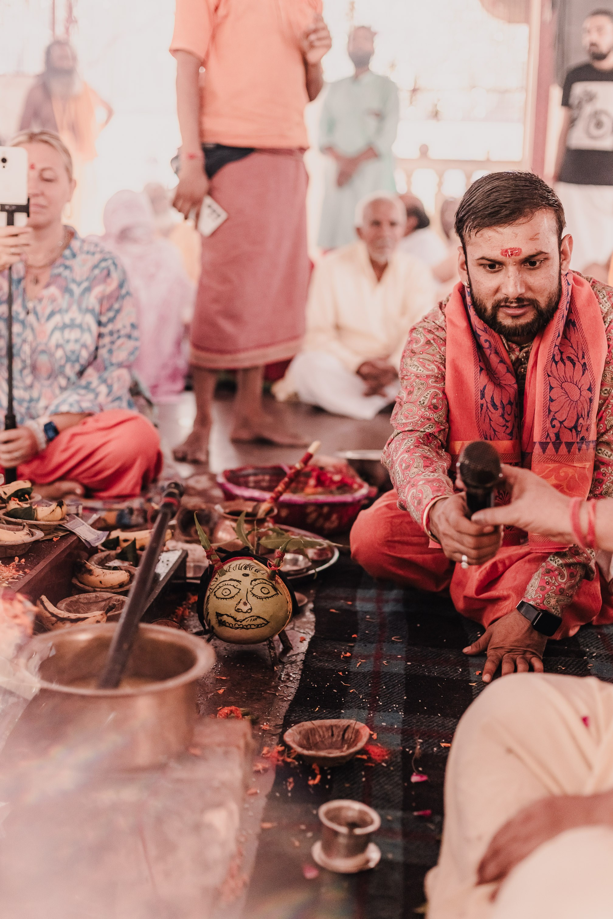 Navaratri yajna at Devraha Baba Ji ashram. Мариам Багдасарян