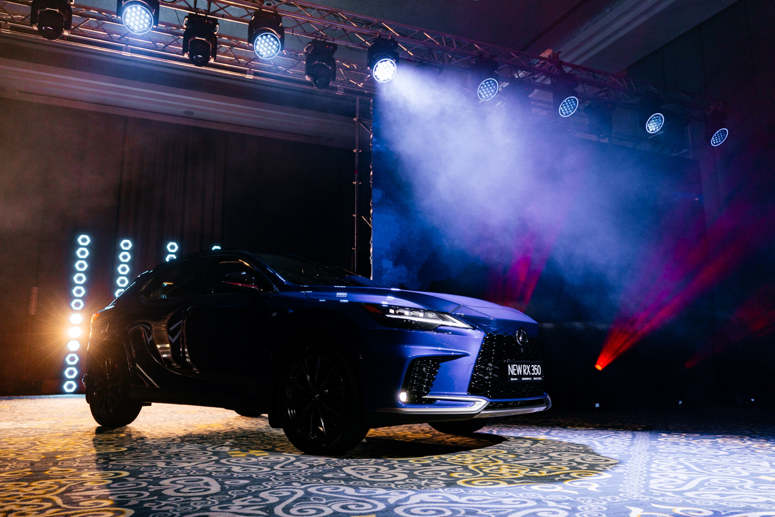 Презентация нового LEXUS 500h. Свадебный фотограф в Астане