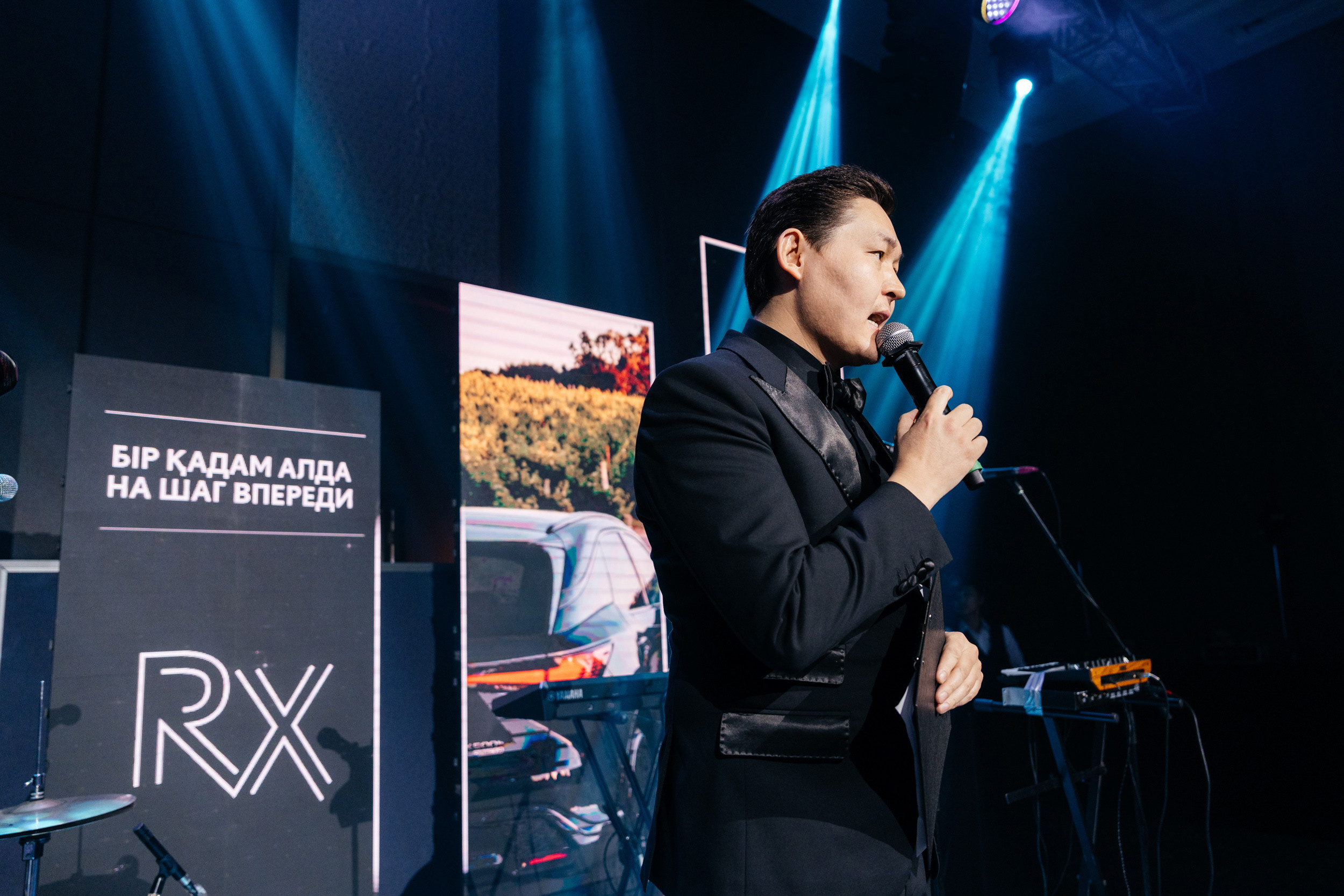 Презентация нового LEXUS 500h. Свадебный фотограф в Астане