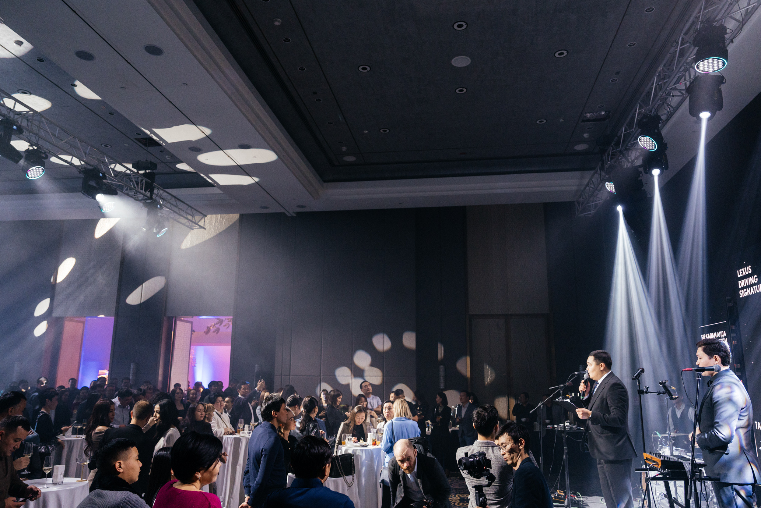 Презентация нового LEXUS 500h. Свадебный фотограф в Астане