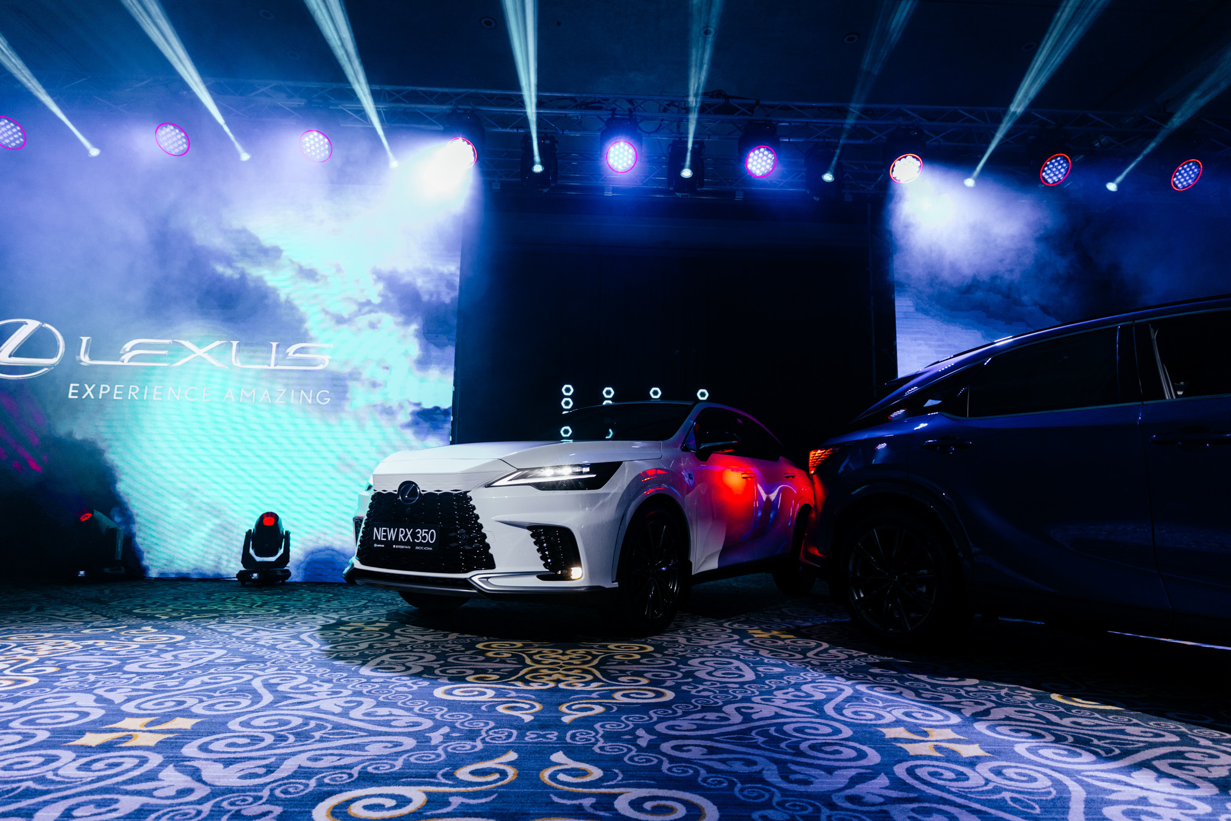 Презентация нового LEXUS 500h. Свадебный фотограф в Астане