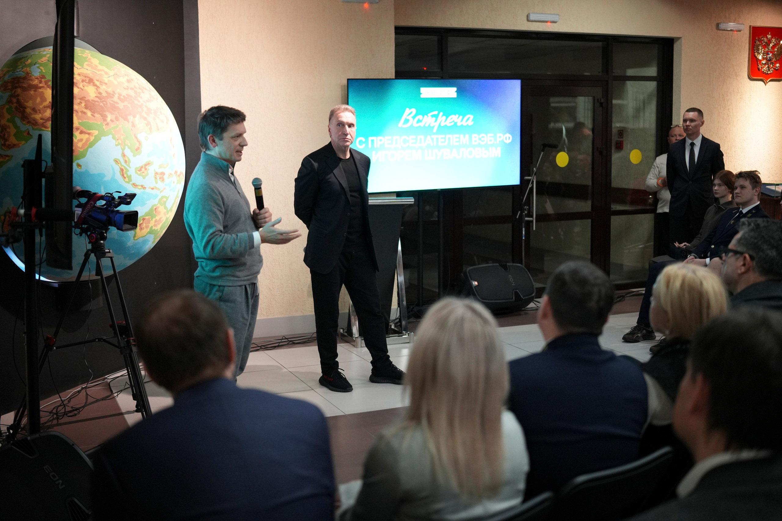 Репортажный фотограф в Новосибирске — Александр Мигда | Съёмка мероприятий. Фотограф в Новосибирске для свадеб, репортажа и бизнеса| MIGDA PHOTO