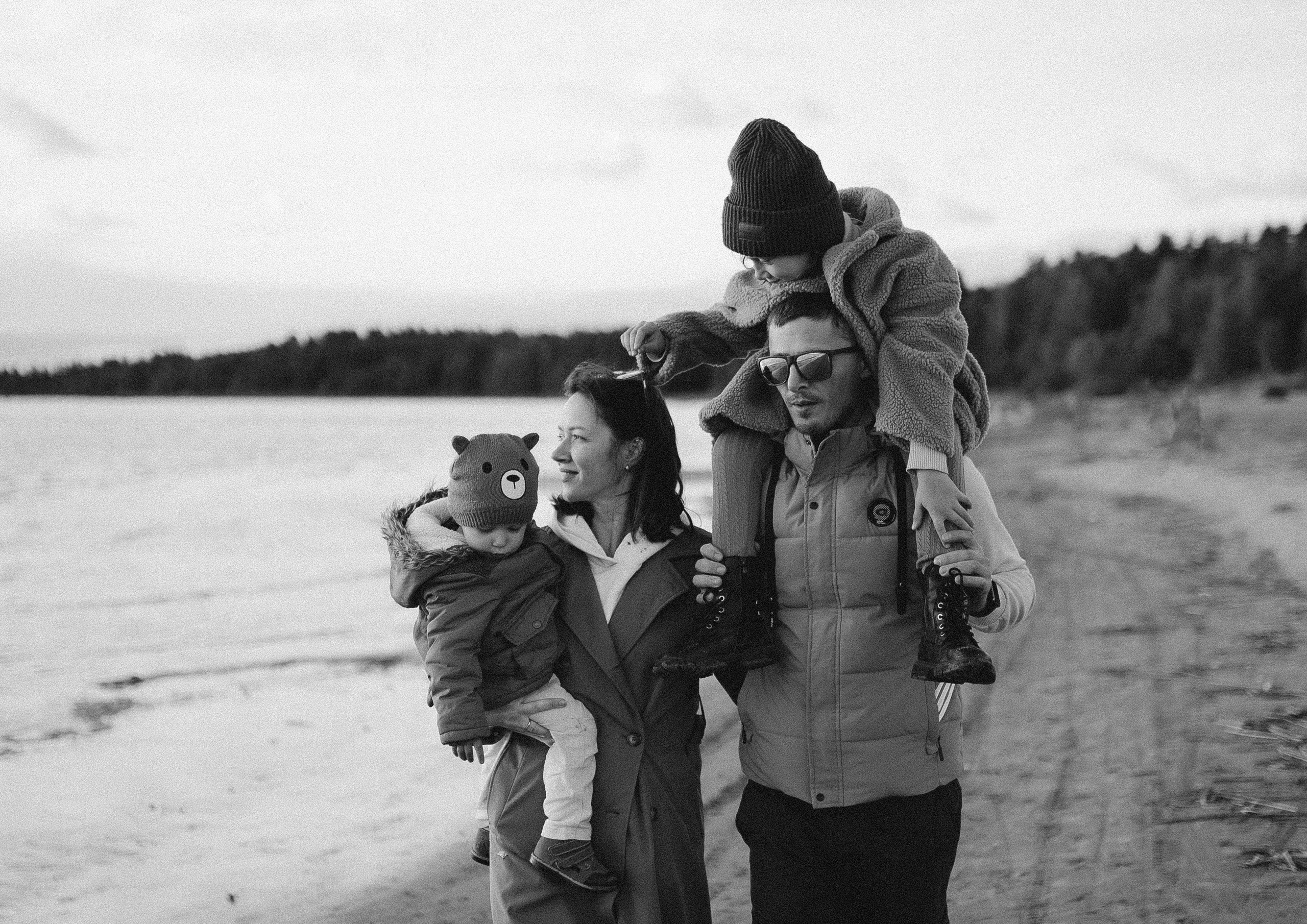 Кристина, Ика, Тео и Давид. Фотограф Виктория Дунаевская в Санкт Петербурге