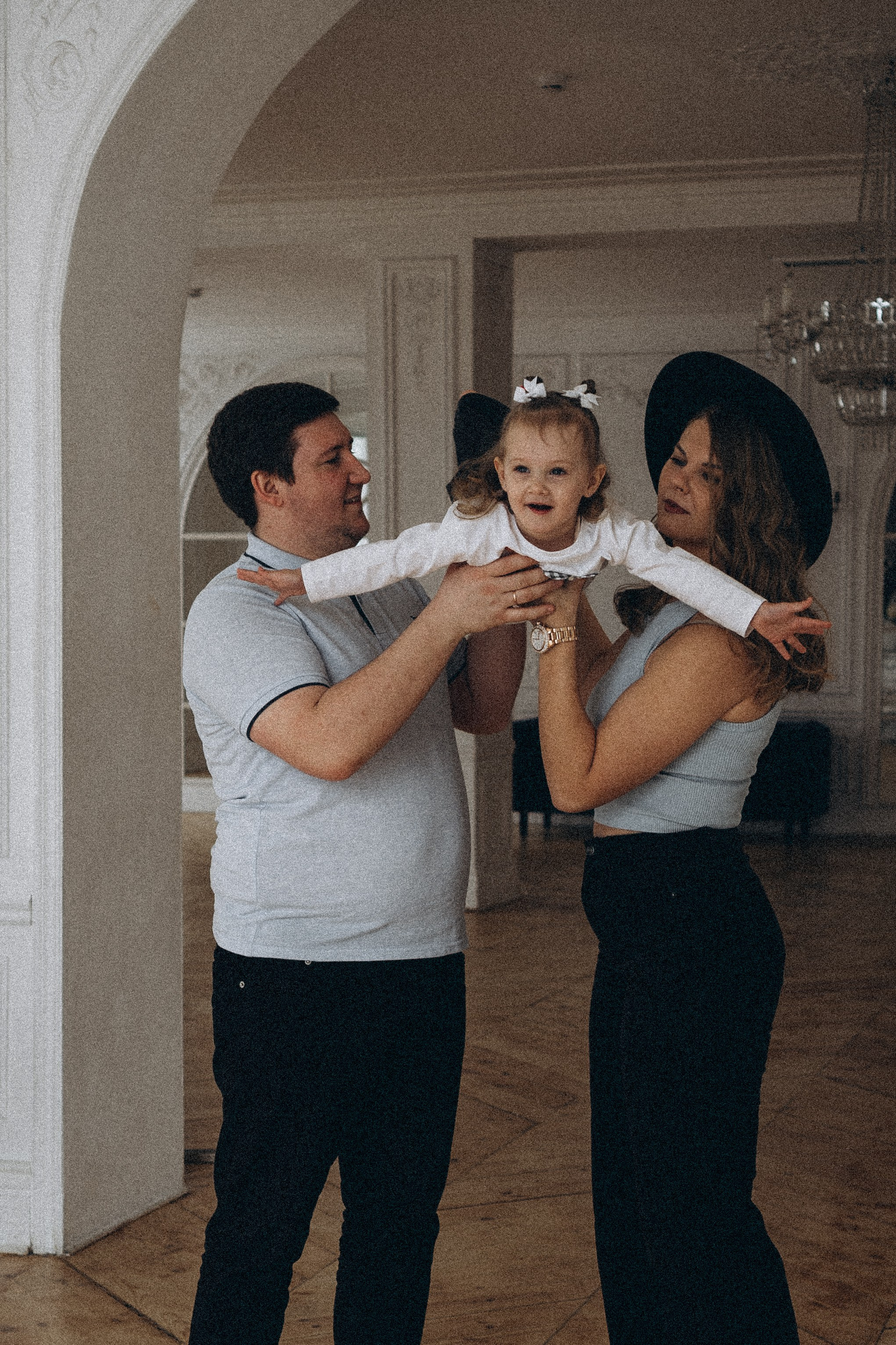 Семейная история в студии. Профессиональный фотограф, Санкт-Петербург — Виктория Богомолова