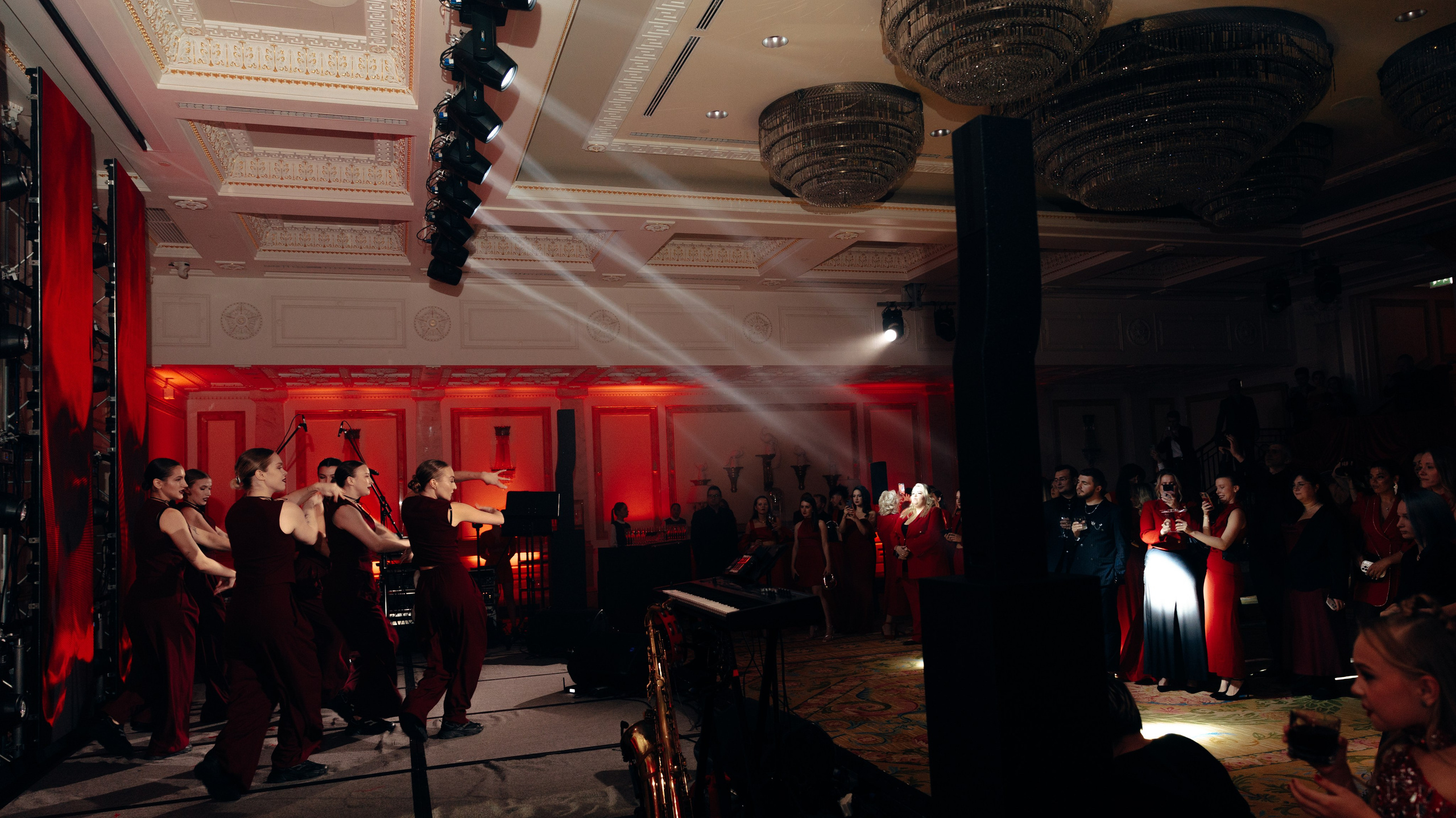 Red ball. Свадебный фотограф в Санкт-Петербурге и Москве Андрей Чернов