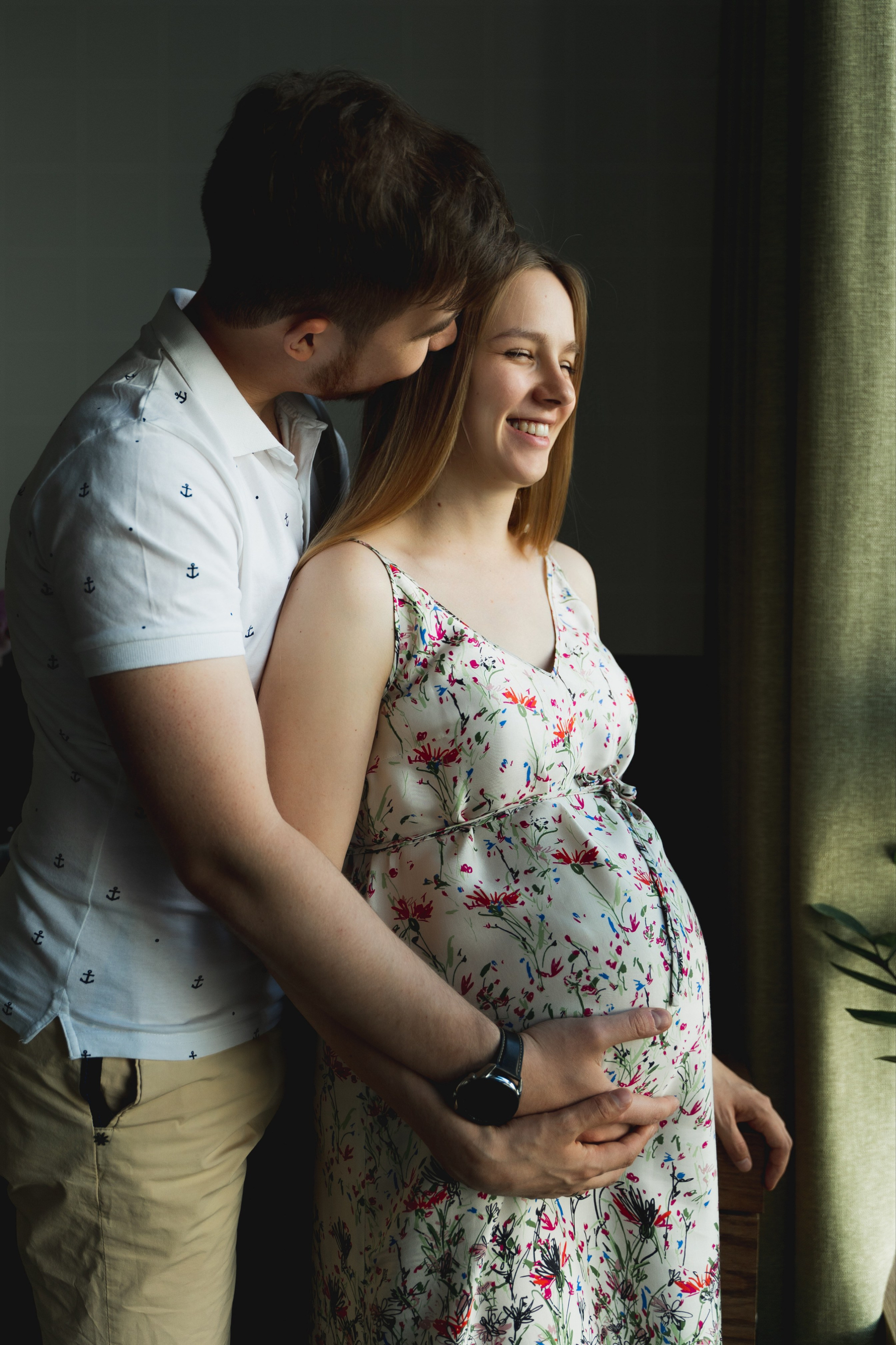 Фотосъемка Семейная история — заказать комплекс 3-х услуг фото и видео. Фотографы на роды в Москве. Фото и видео родов. Фотопроект «Продолжение рода»