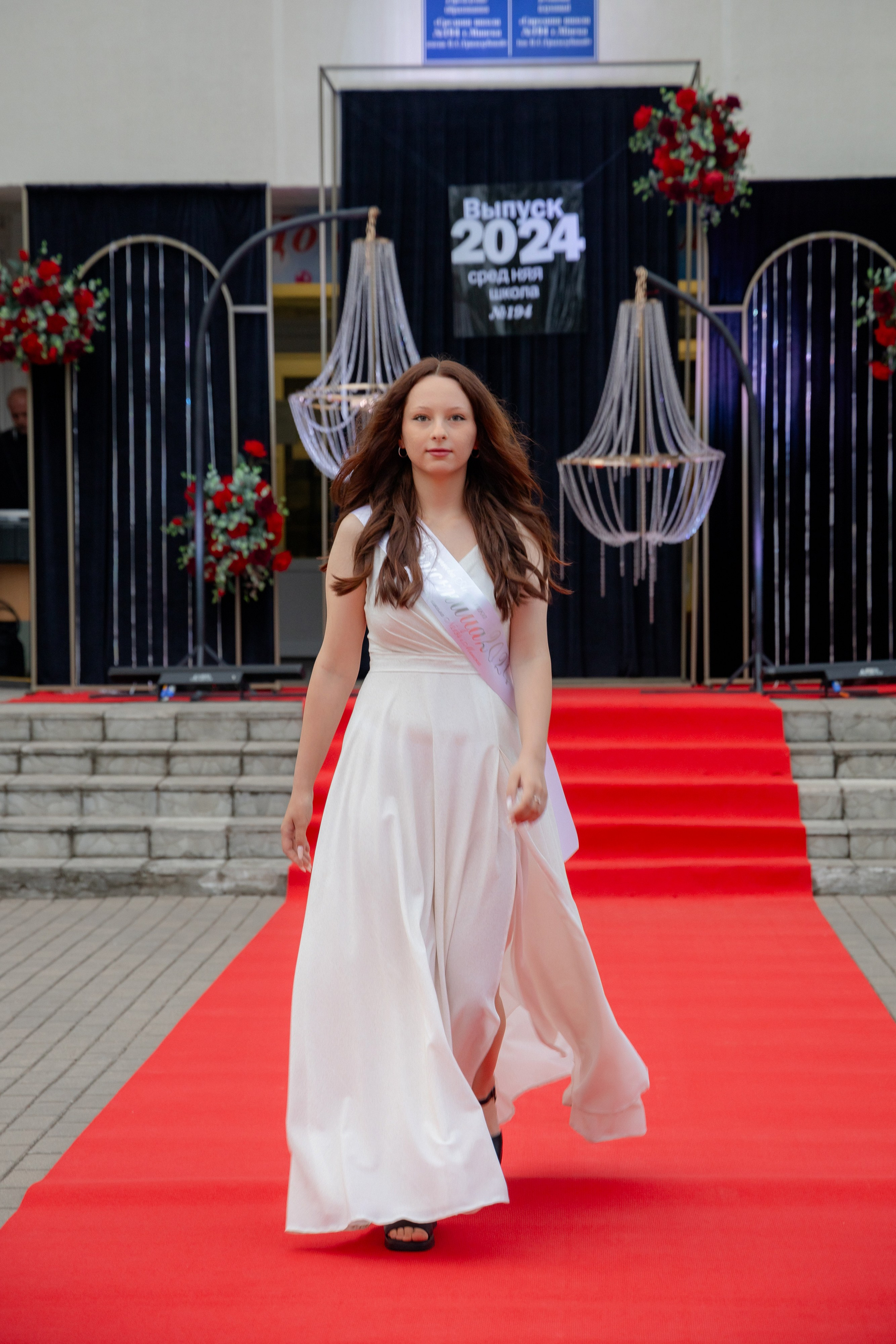 Школьный выпускной 2024 год в Соколе (Минск). Свадебный фотограф в Минске/Беларуси Сергей Спиридонов