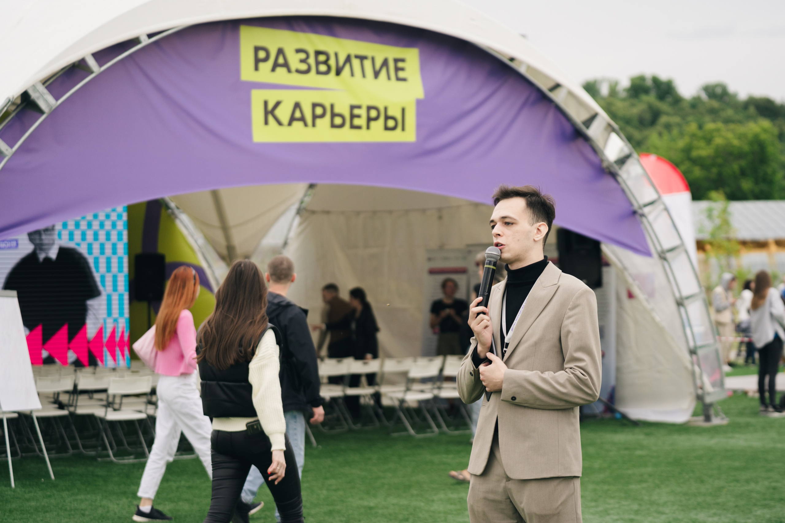 Развитие карьеры ДМ // 2023. Репортажный фотограф в Казани Виктория Трунова