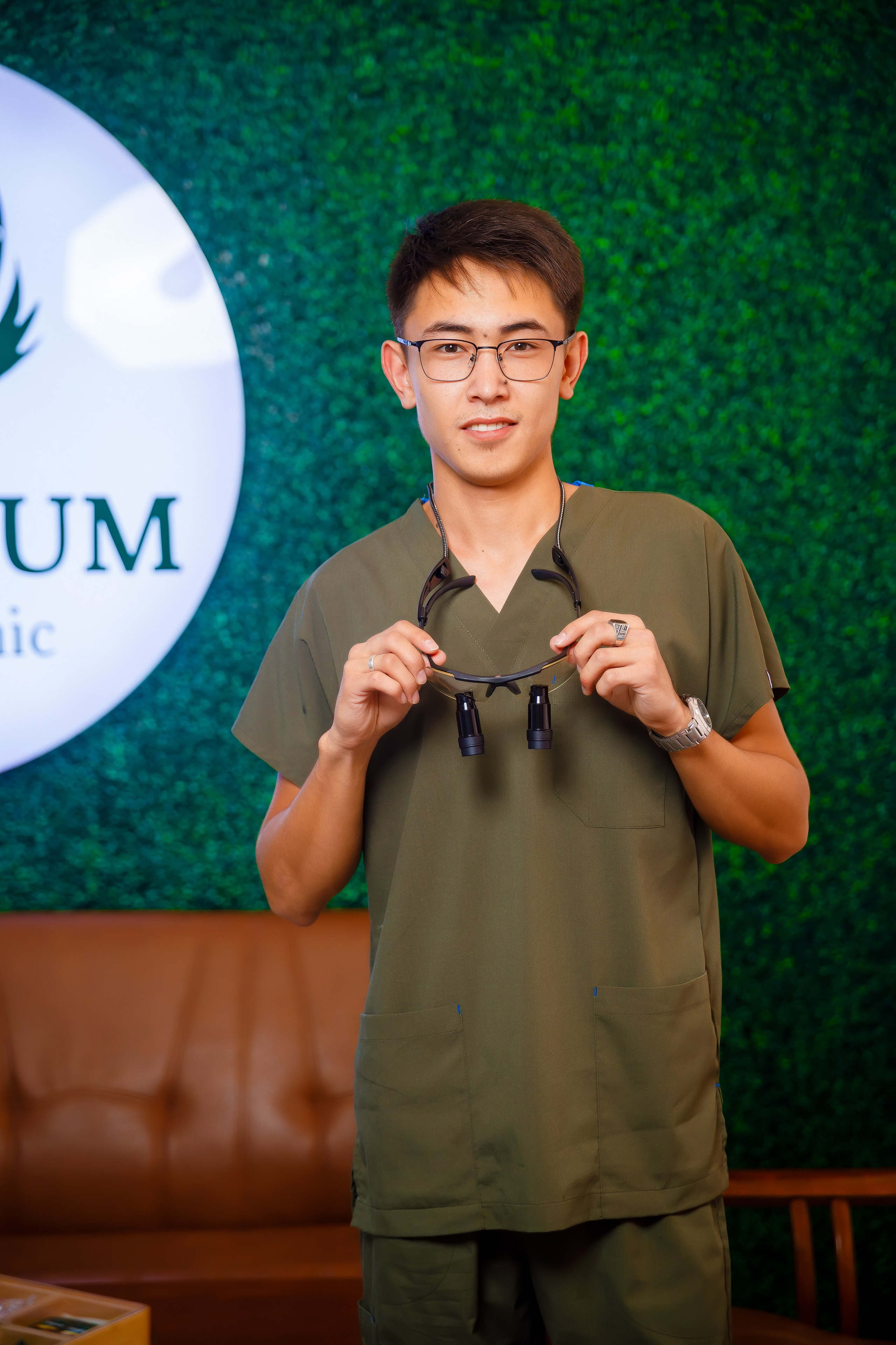 Стамотология. Семейный и Свадебный фотограф в Астане Александр Астапов