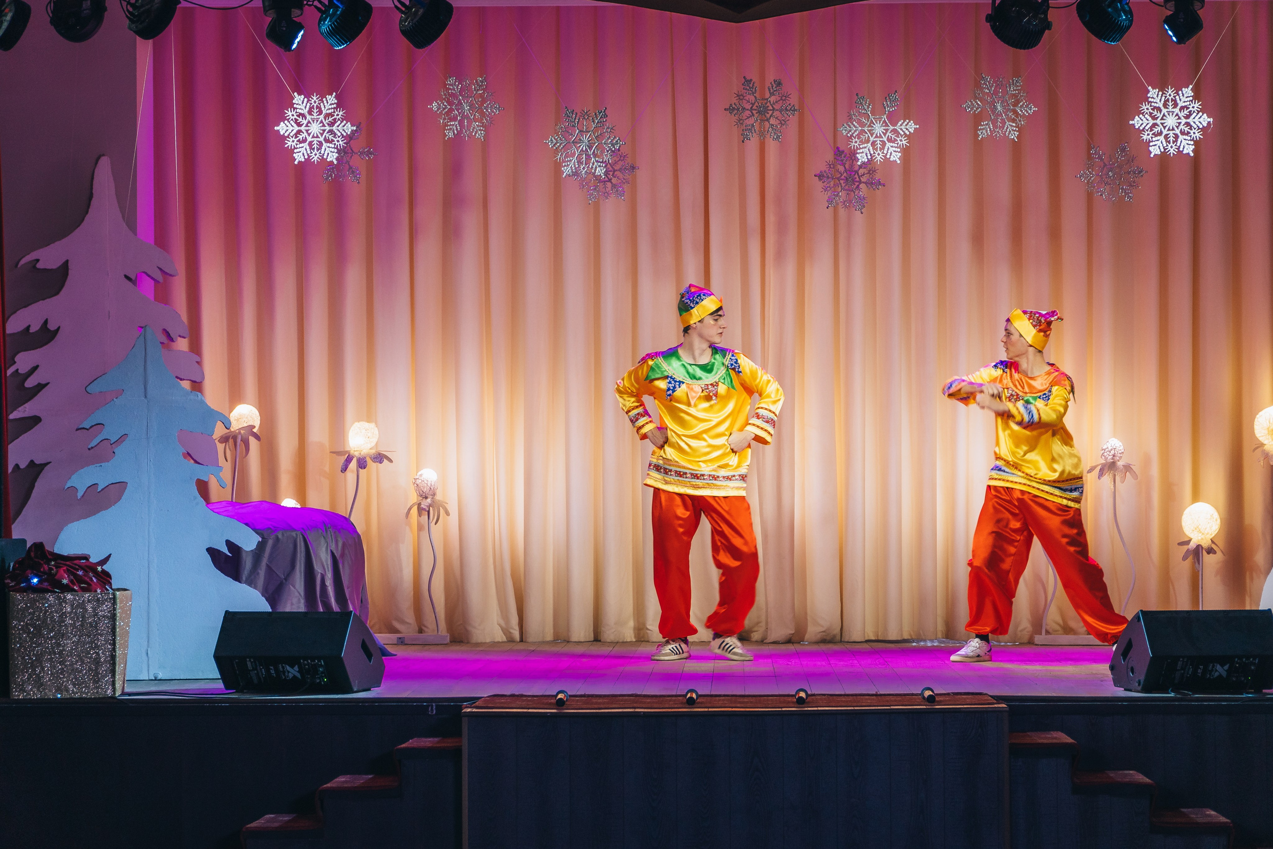 «Сказка о Новом годе и богатыре настоящем». Новотитаровский Дом культуры