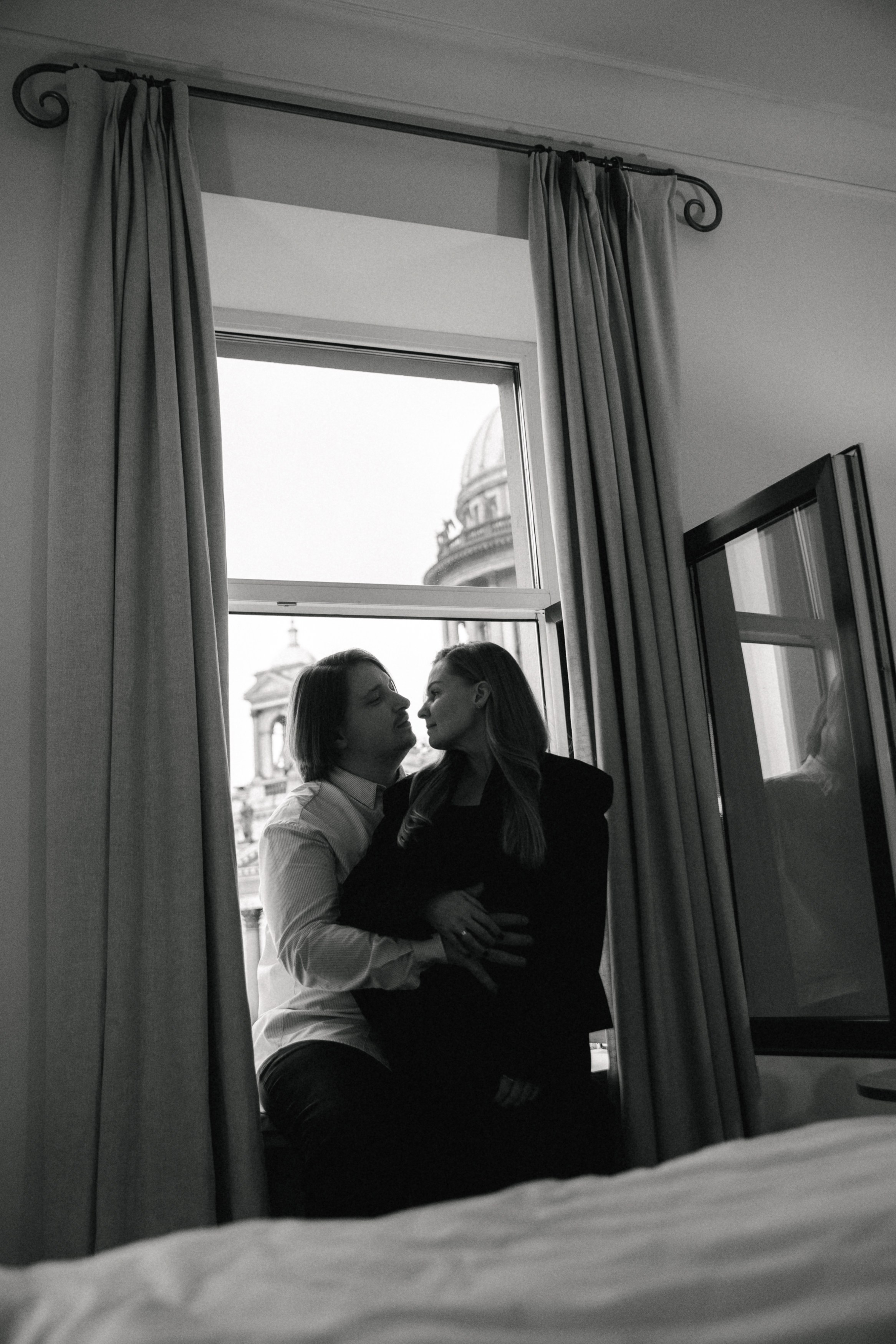 Даша и Витя в Астории. Репортажный и портретный фотограф в Санкт-Петербурге Степлевич Дарья