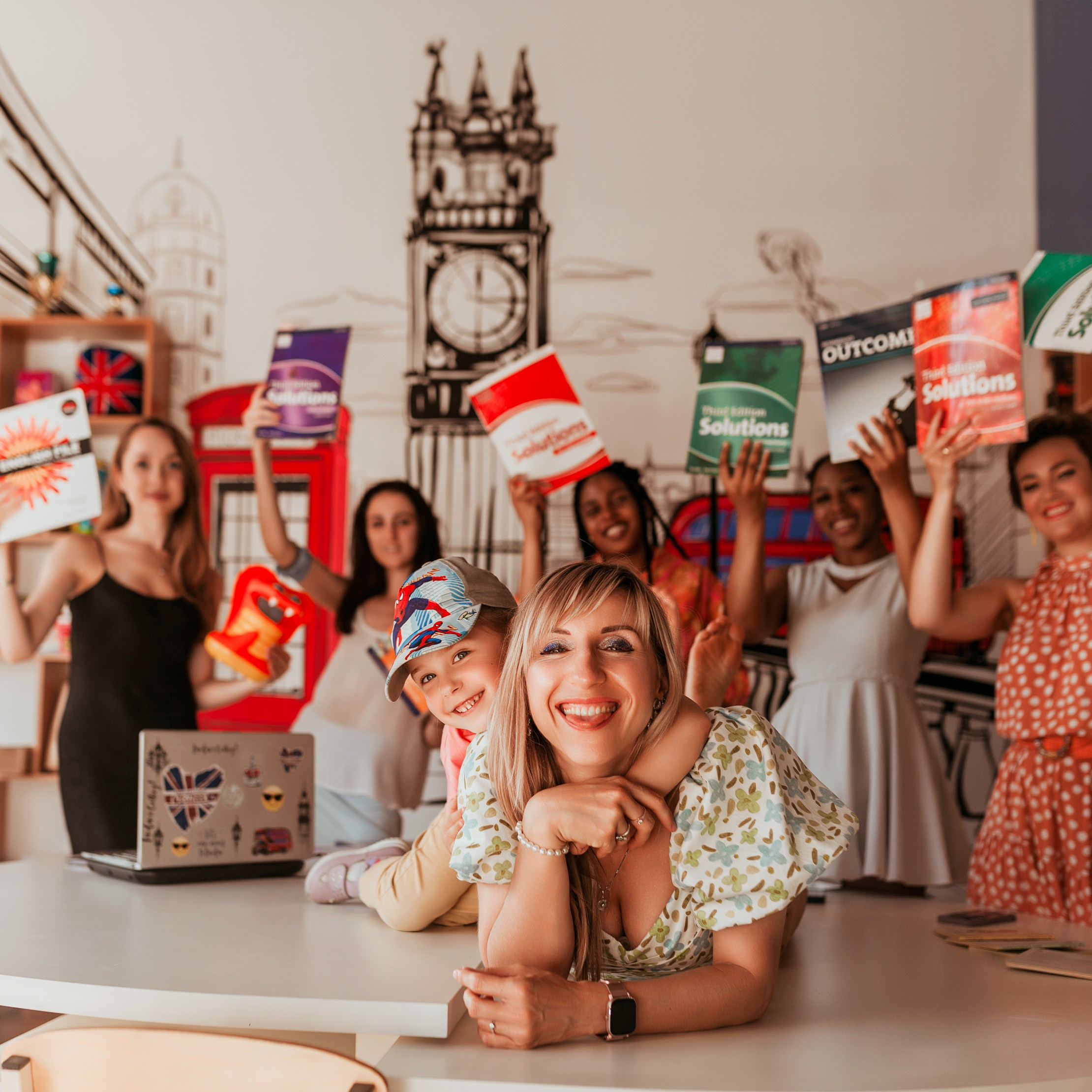 Школа английского языка. Контент фотограф в Симферополе и по Крыму Даша Пац