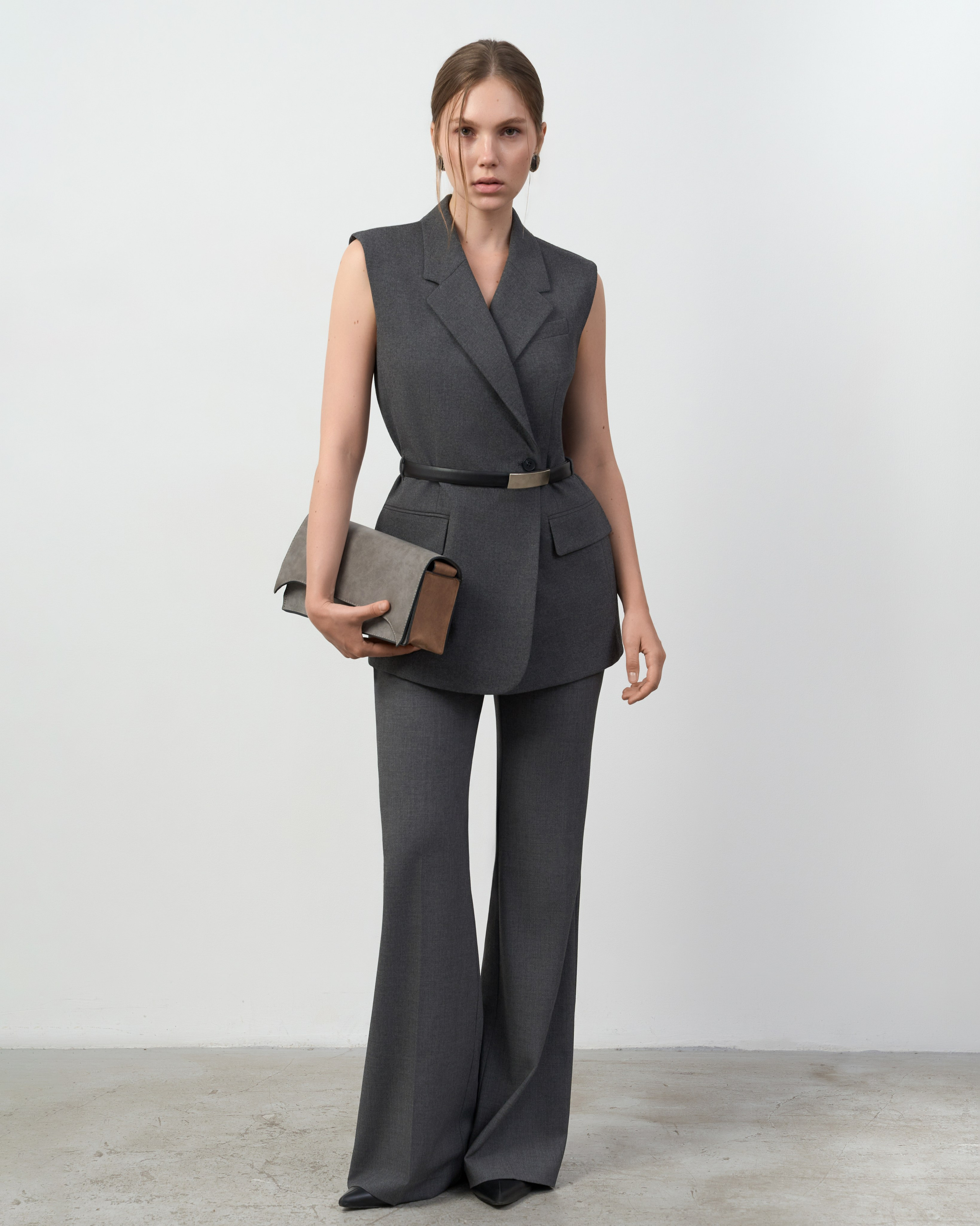 Каталог ASOS / Простой лукбук. Фотограф для брендов в Москве Мария Волковская