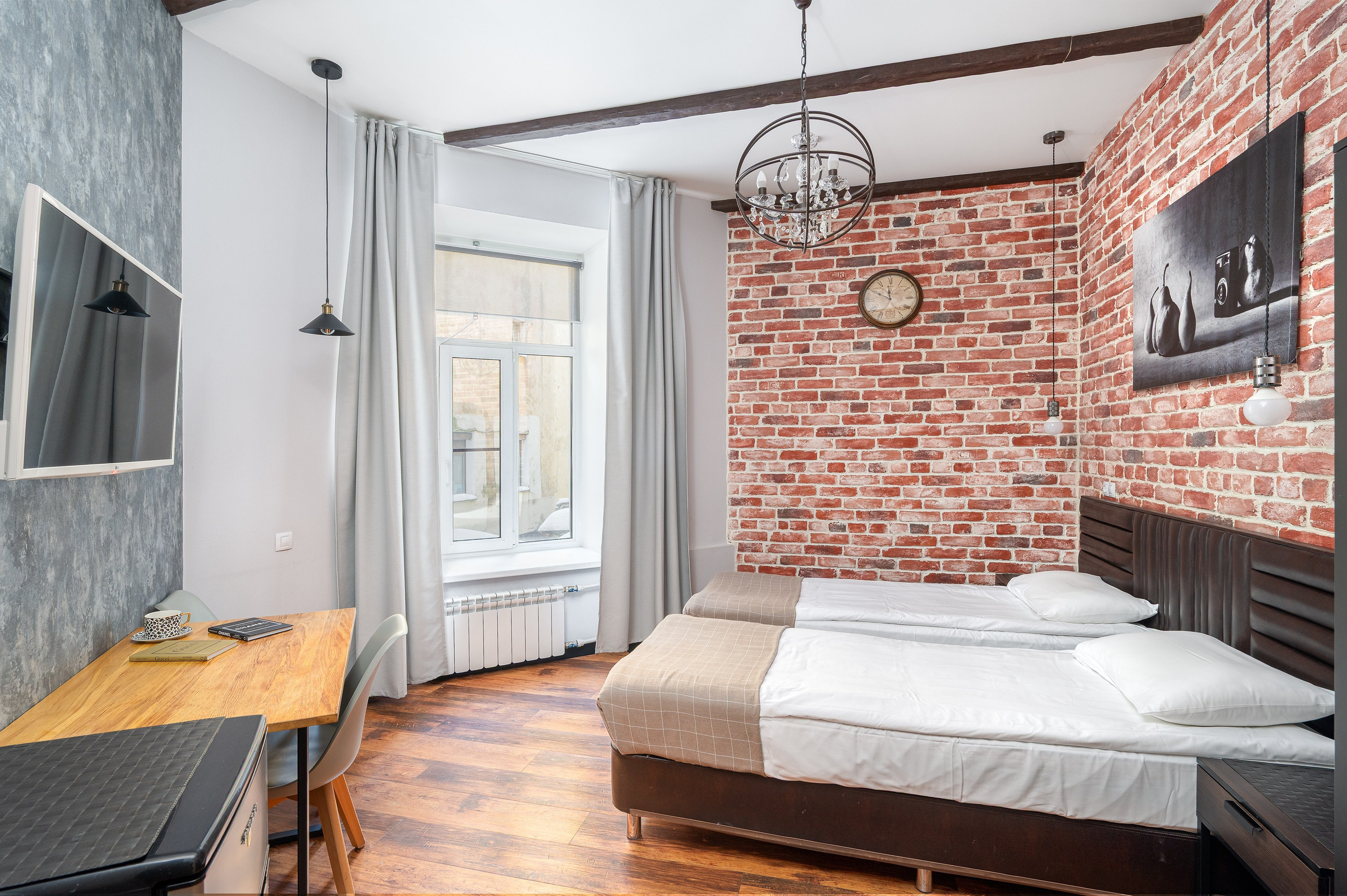 ADAM'S HOUSE. Интерьерный фотограф. Фото- видеосъемка недвижимости Санкт-Петербург