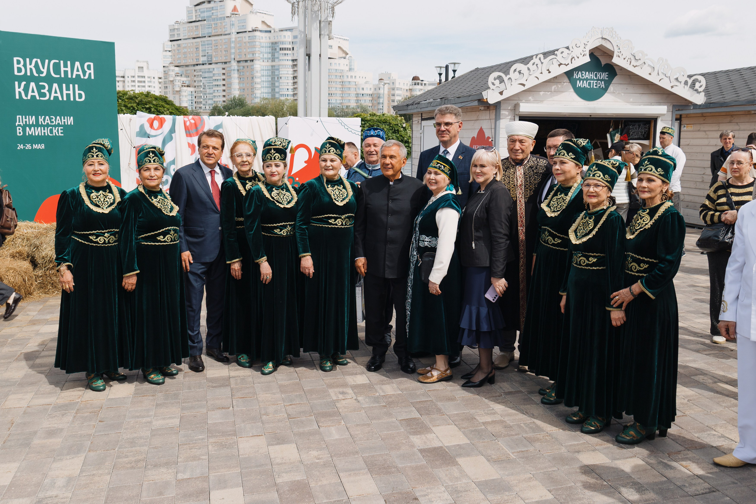 Минск. Портретный и репортажный фотограф в Казани Максим Сипачев