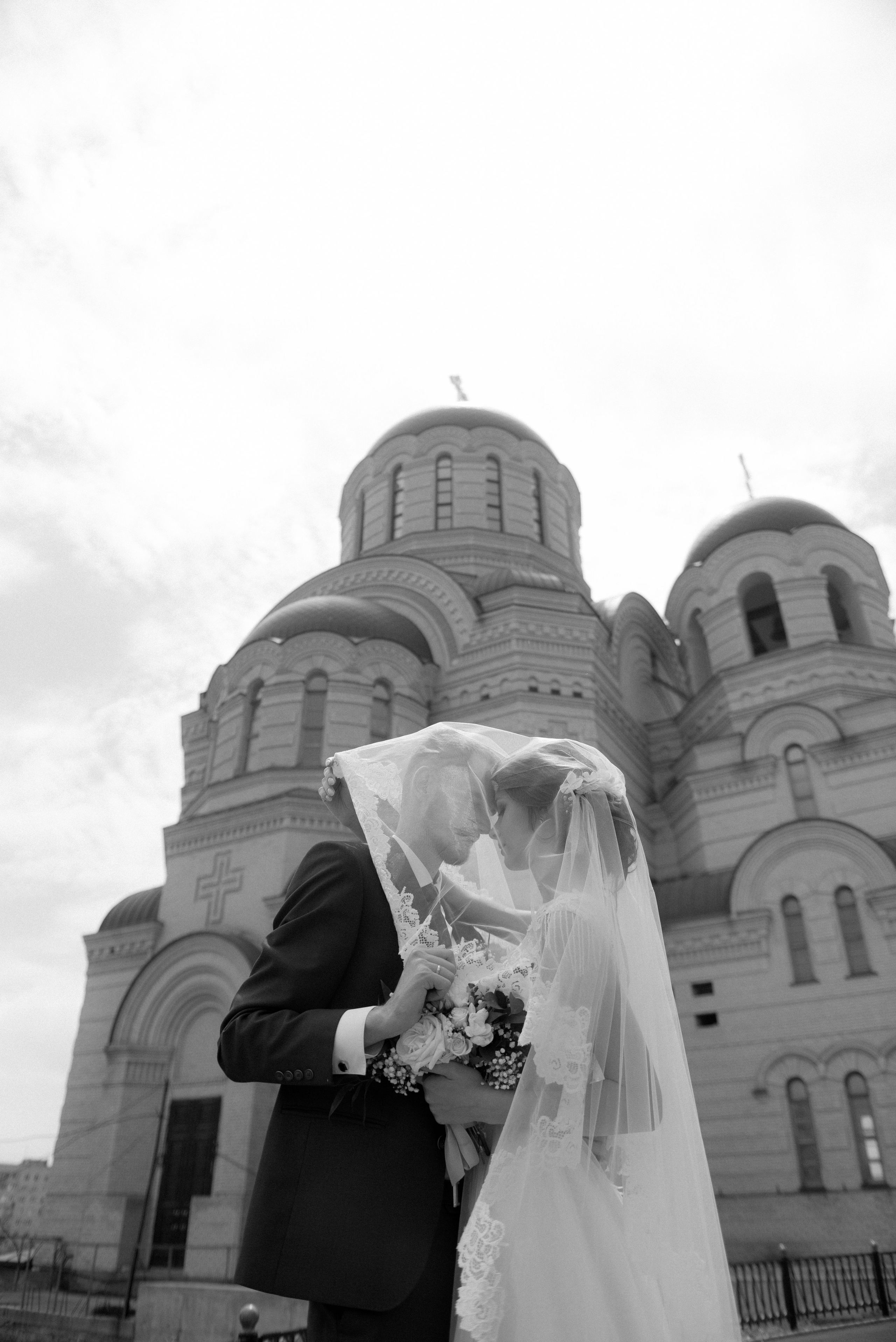 Венчание Никиты и Тони — Храм Иоанна Кронштадского. Свадебный и семейный фотограф Волгоград Москва