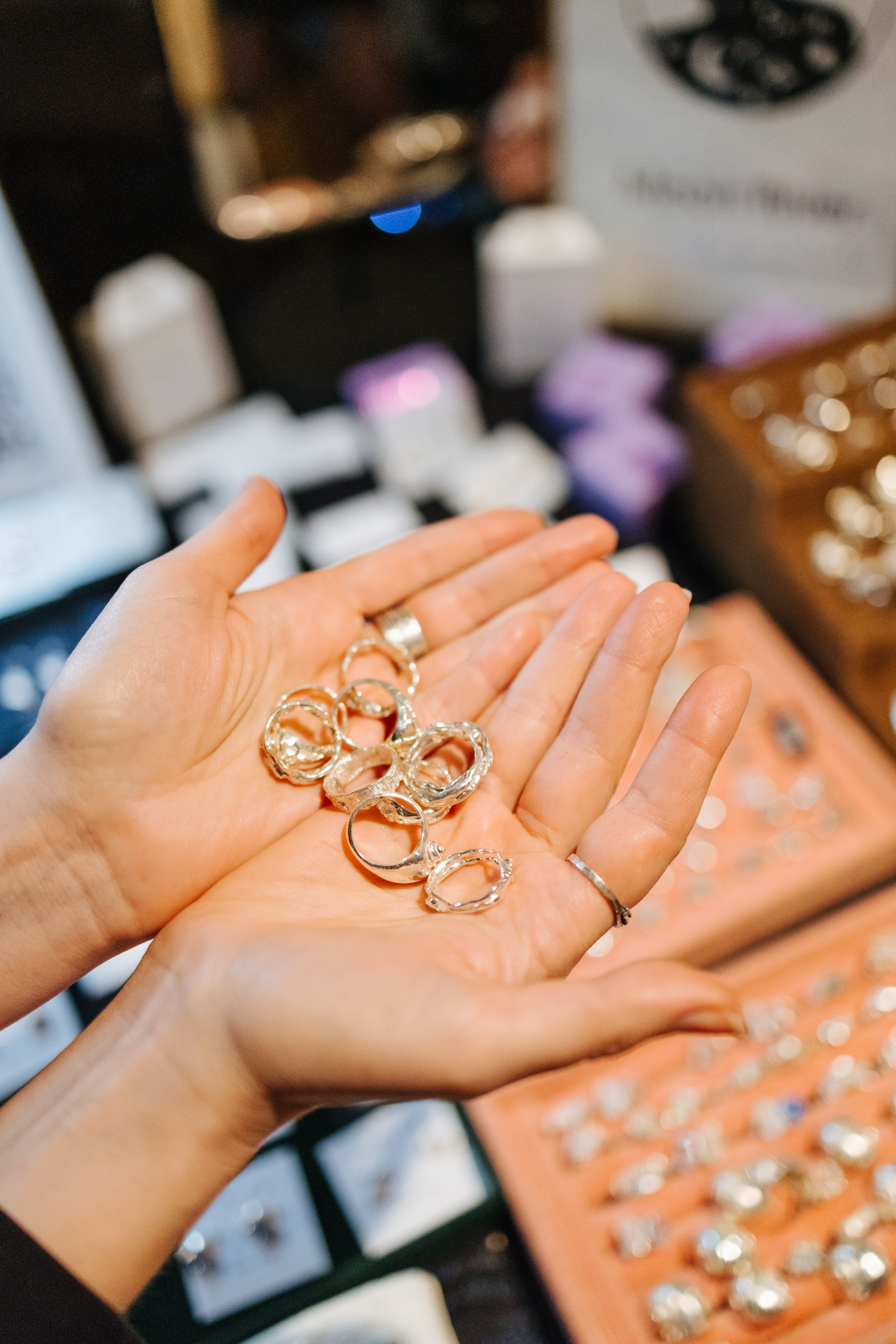 2–3 марта 2024 в пространстве «Три вокзала. Депо» / День 1 / фото Валерий Белобеев. Фотоотчеты «Ламбада-маркета»