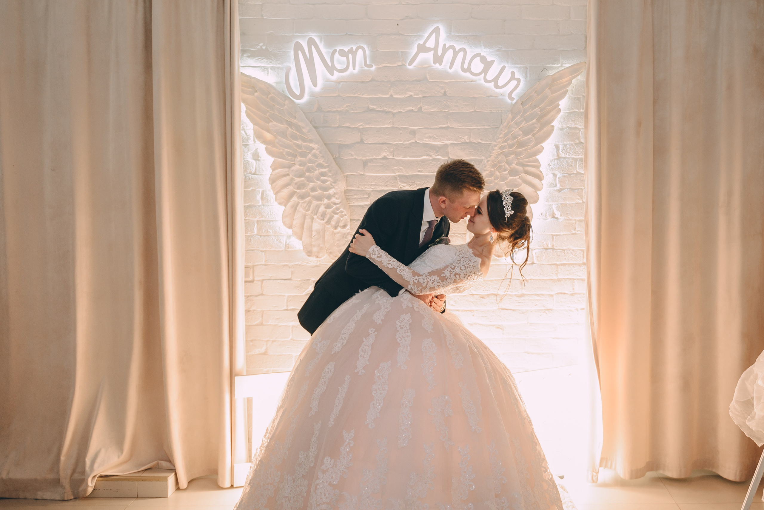 Джакузи и круассаны) Анатолий и Елена. Свадебный и семейный фотограф София Невская