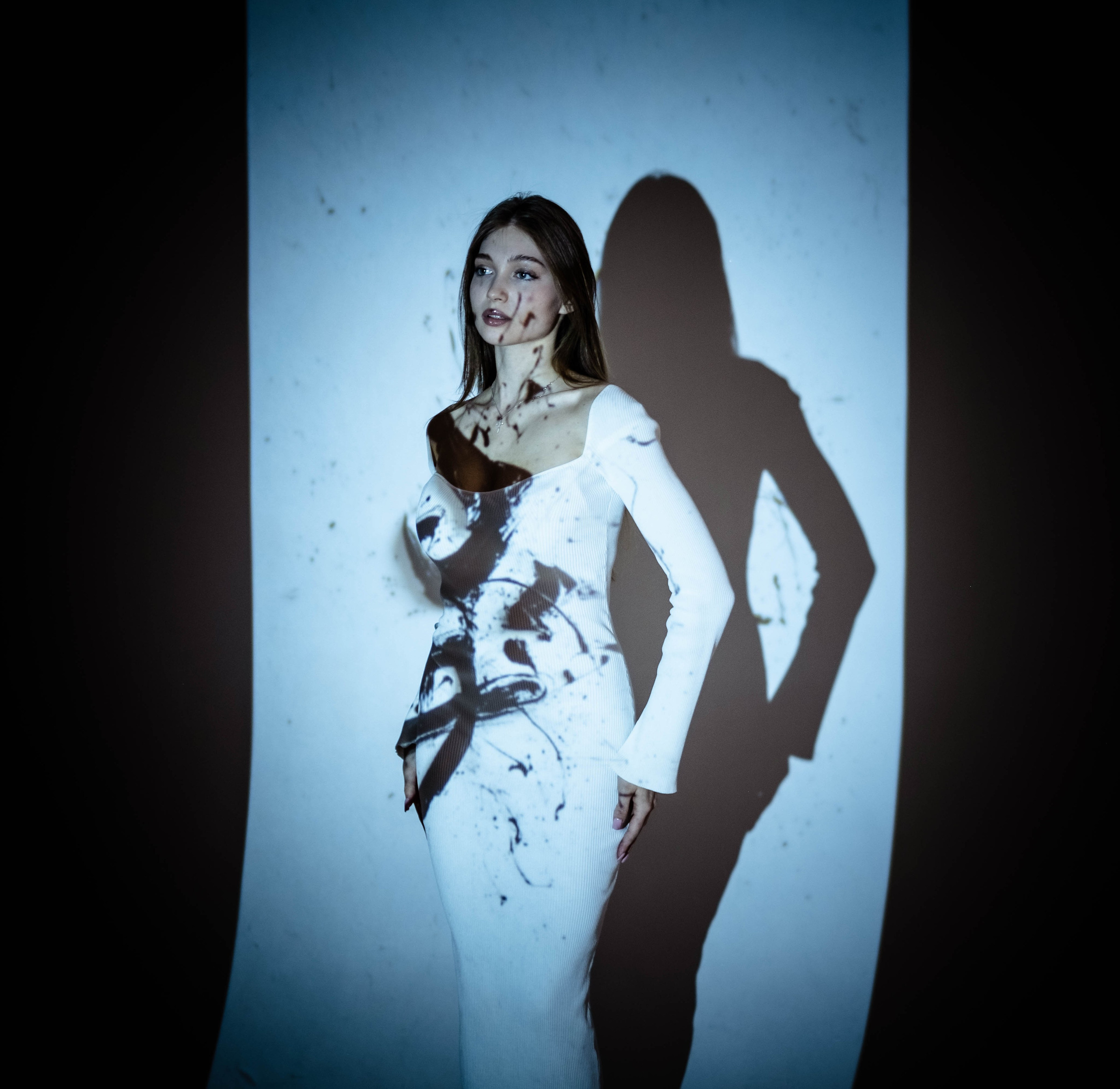 Проектор 16.03.25. Студийный, портретный, семейный фотограф Южно-Сахалинска Яна Радаева