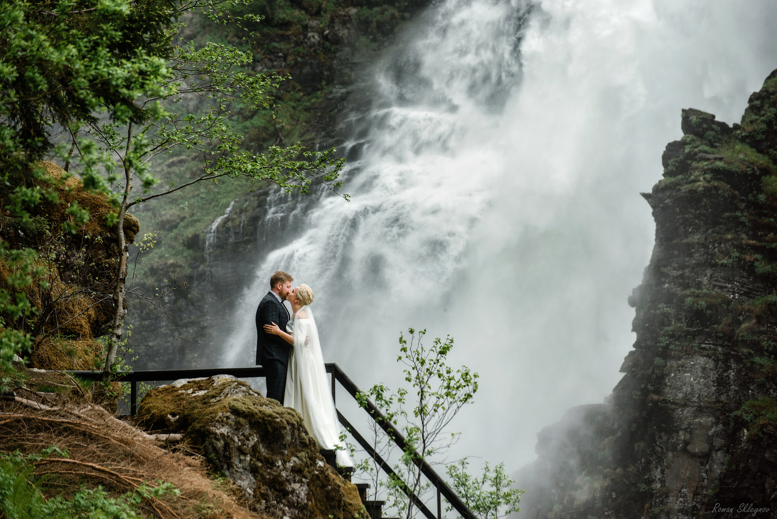 свадебный фотограф в европе, свадебный фотограф в горах, фотограф в горах, фотограф в Домбае, фотограф в Сочи, свадьба в горах, свадьба в Европе, свадьба в Италии, фотограф в Италии, wedding in mountains, wedding in europe, wedding in italy, elope wedding, elopement wedding, wedding in norway, свадьба в норвегии, фотограф в норвегии