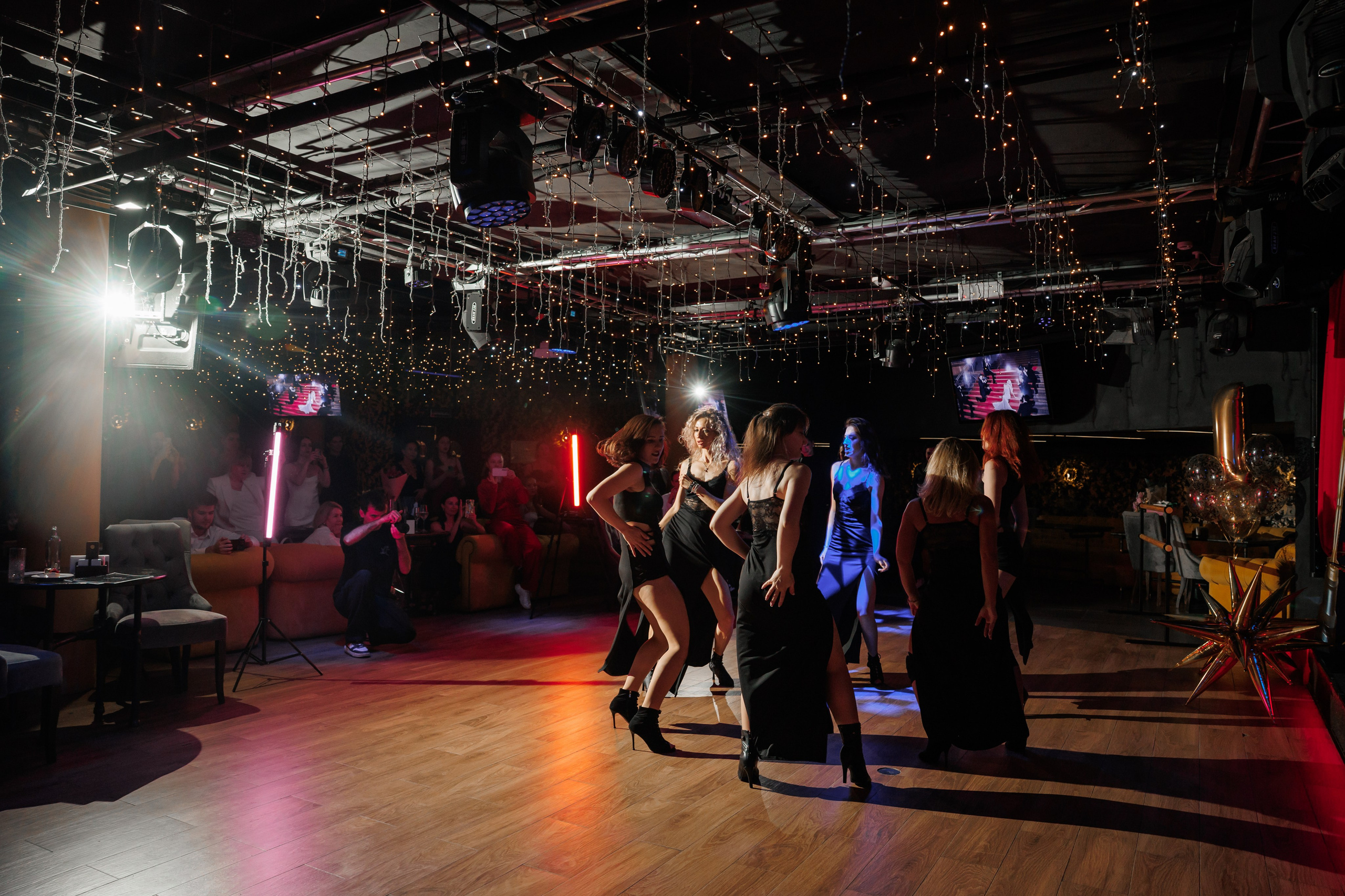 День рождения студии танцев «Yana-Dance». Свадебный и репортажный фотограф (Москва, Королев и другие)