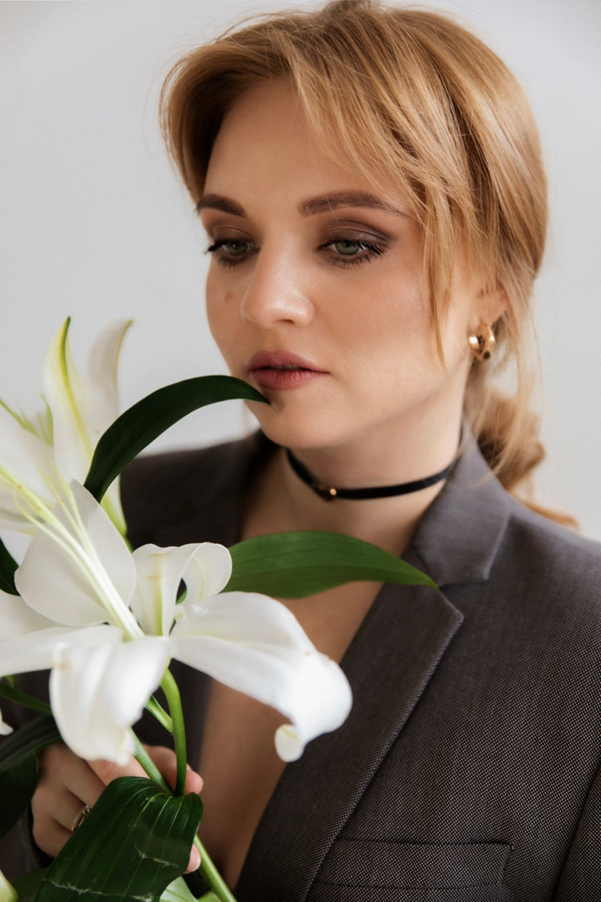 Саша. Главная