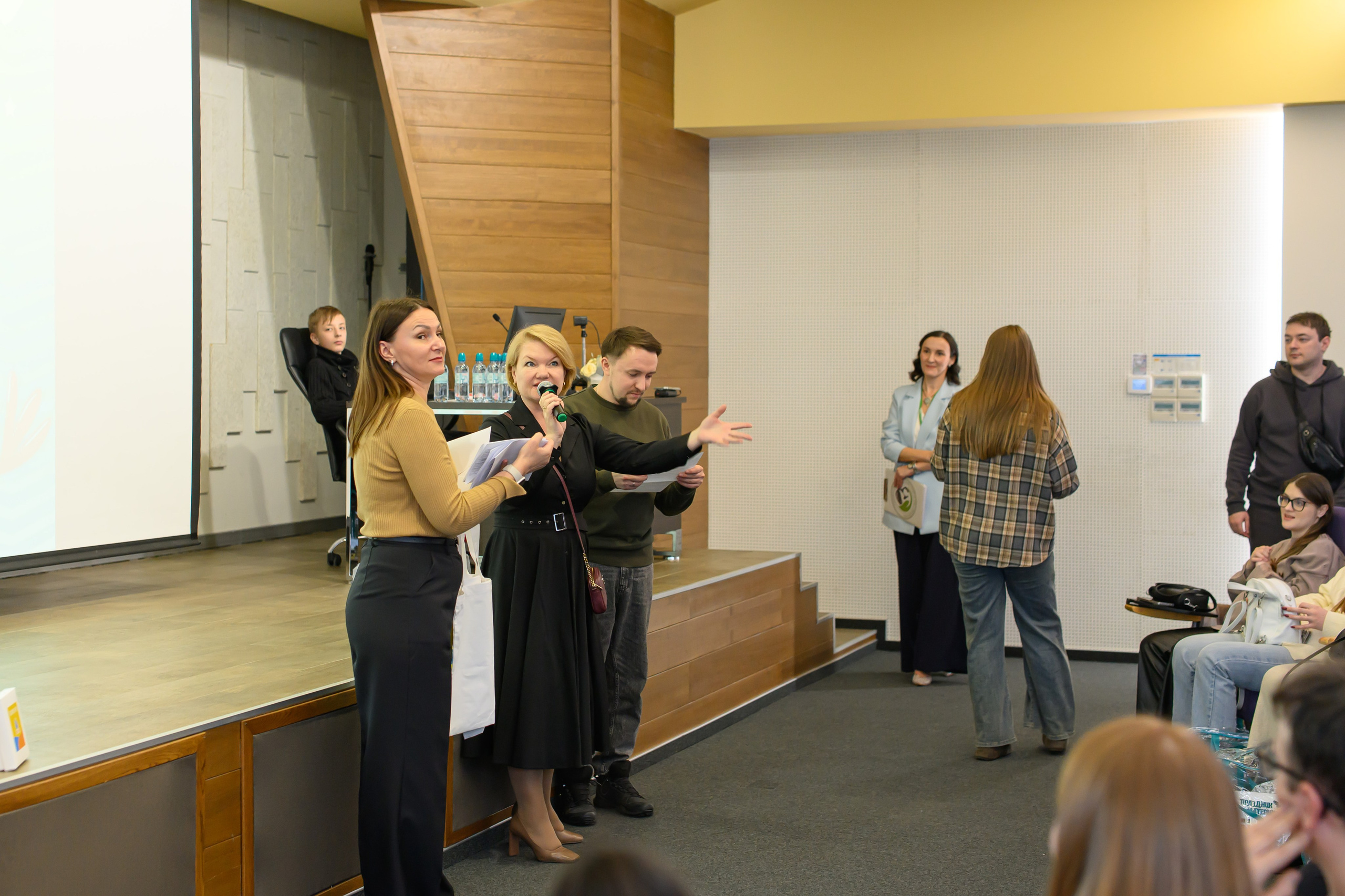 Фотоотчет праздника материнства февраль 2026 г. Профессиональный фотограф Елена Красилина г.Ярославль, г. Рыбинск