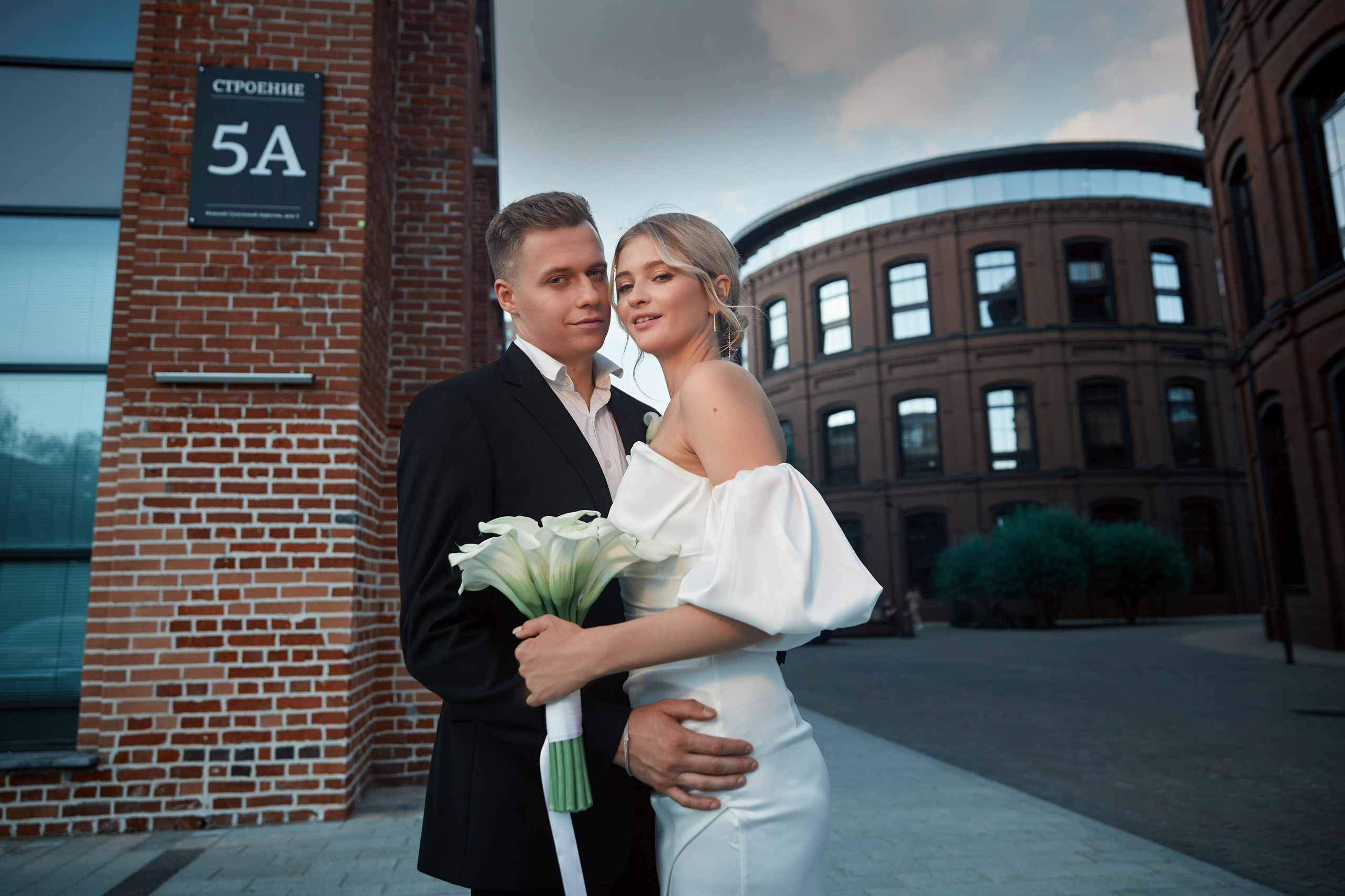 Свадебная фотосессия. Фотограф ваших самых ярких событий в Москве и СПБ. Збронская Юлия