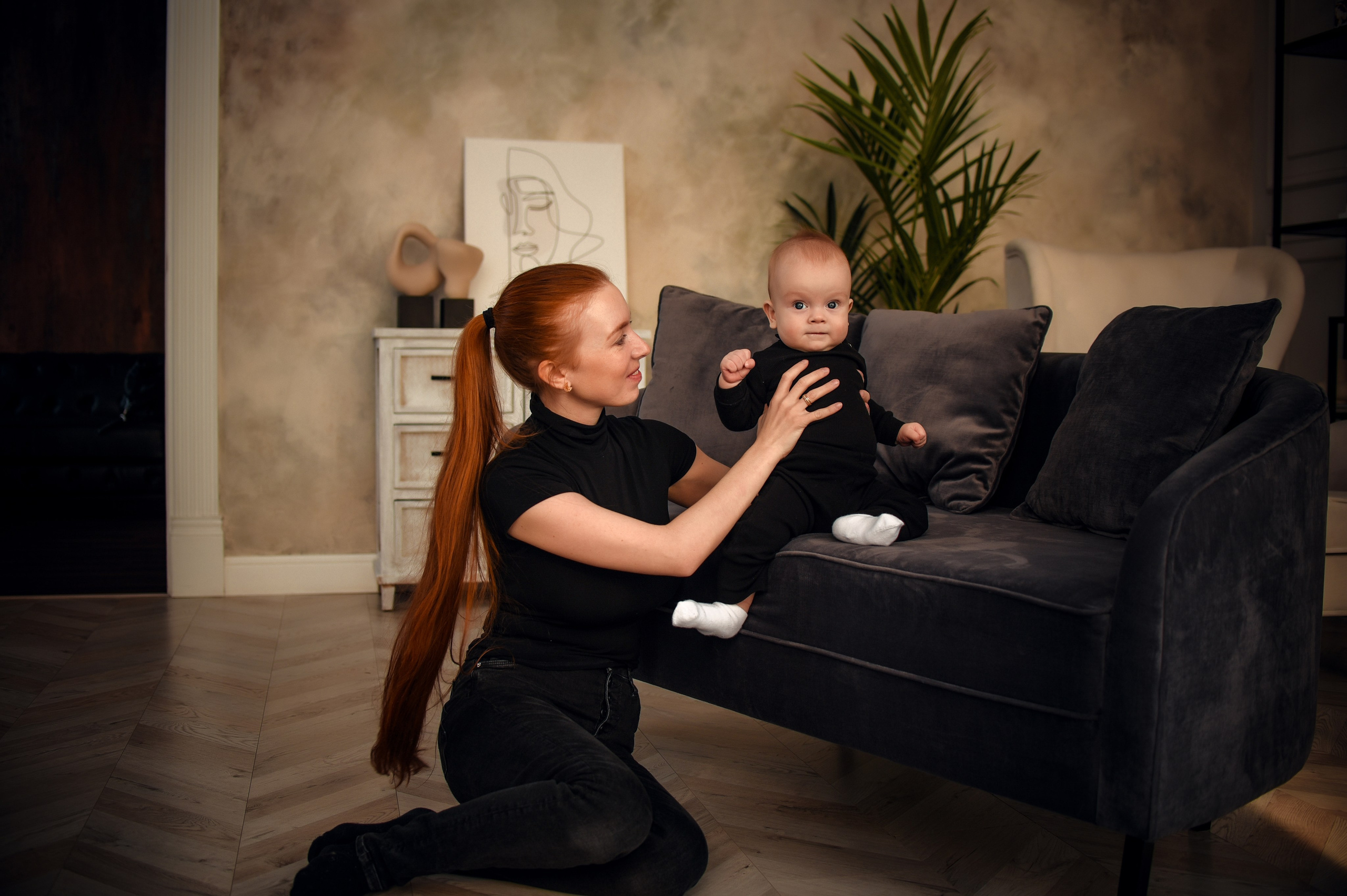 Семейная студийная фотосессия 3. Свадебный, семейный, детский, контент фотограф в Омске Максим Ильин