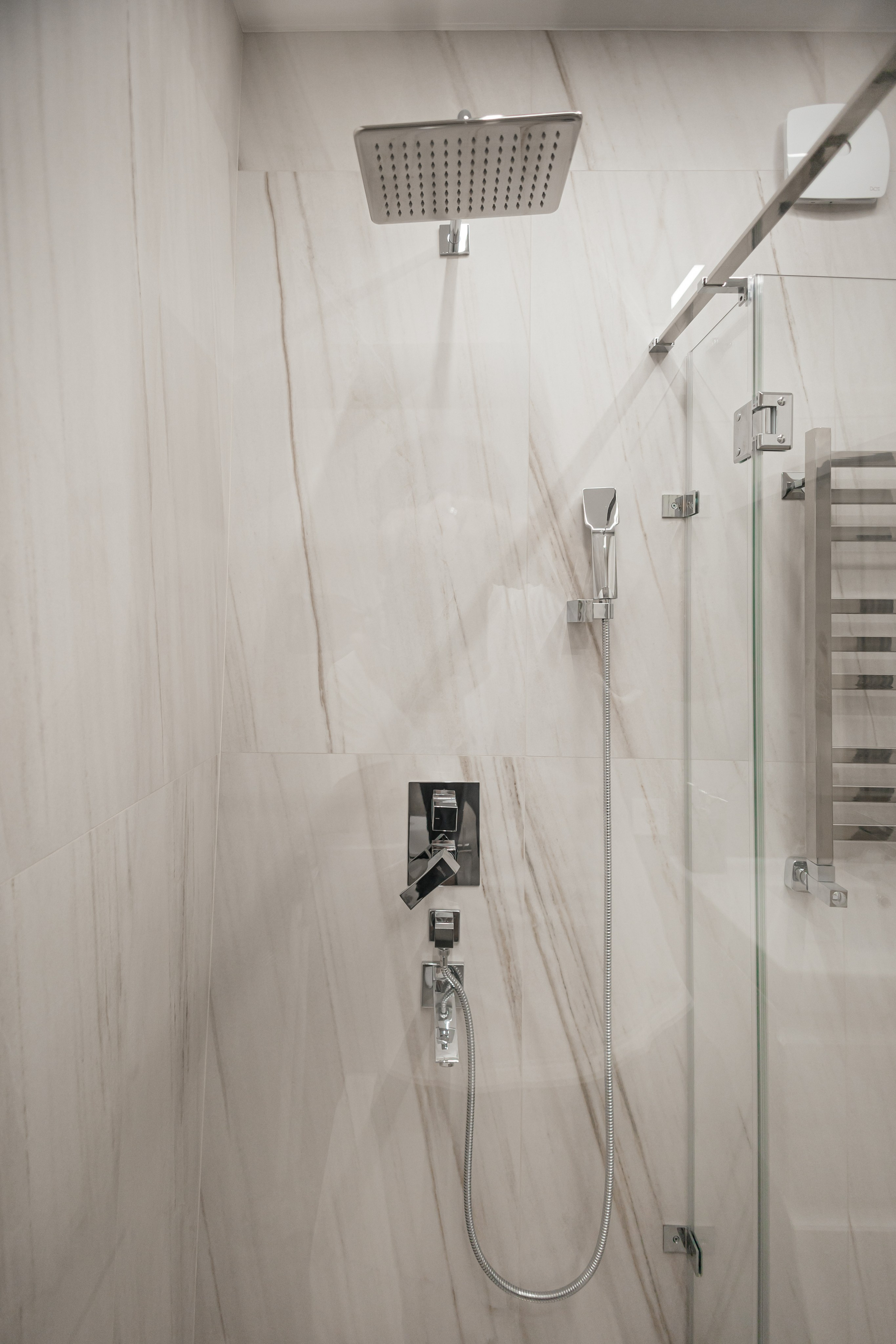 Дзержинского 32. Самый свадебный фотограф