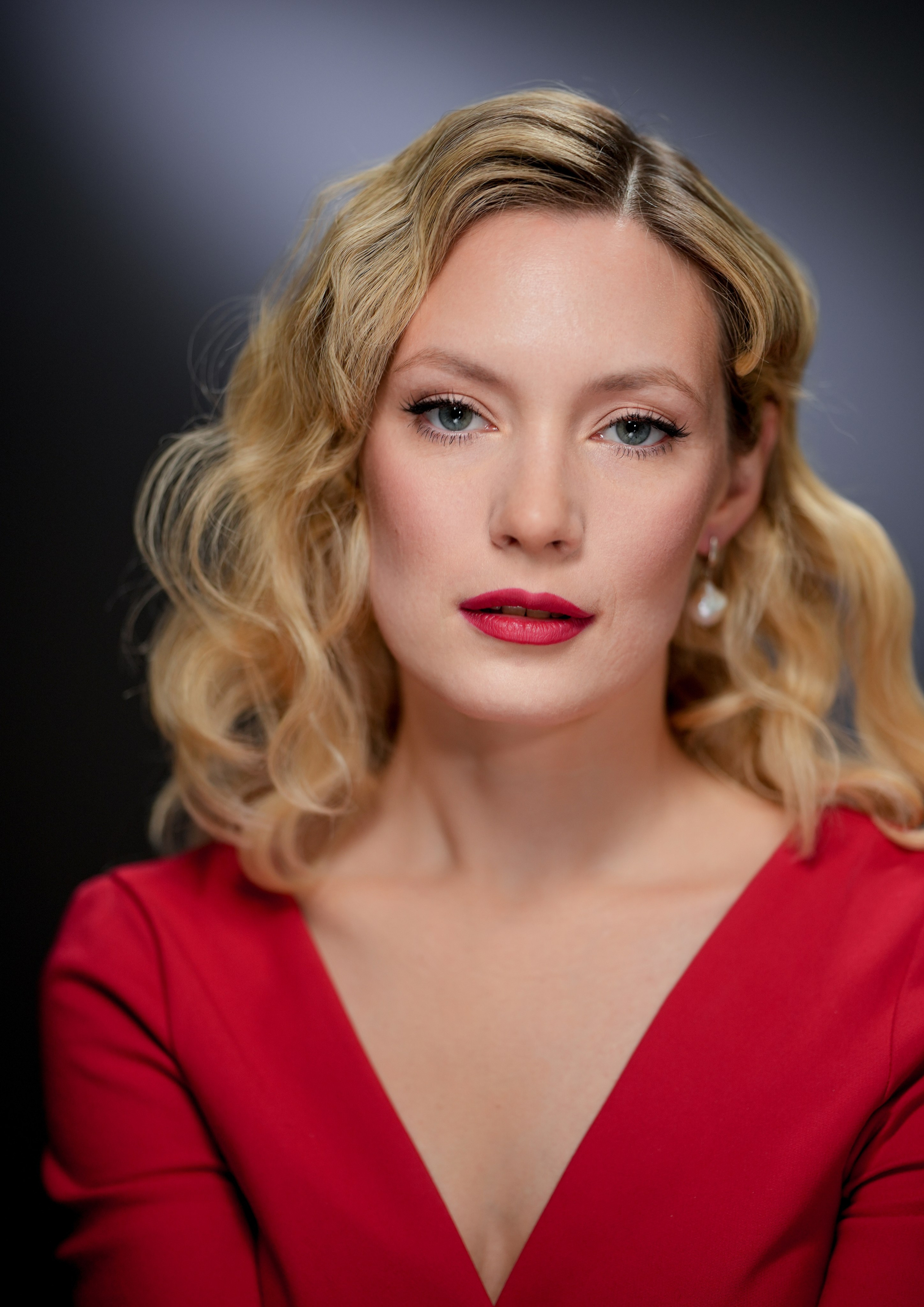 Актриса Зоя Дамье. Портретная съемка в Москве, студийный фотограф Игорь Фомин