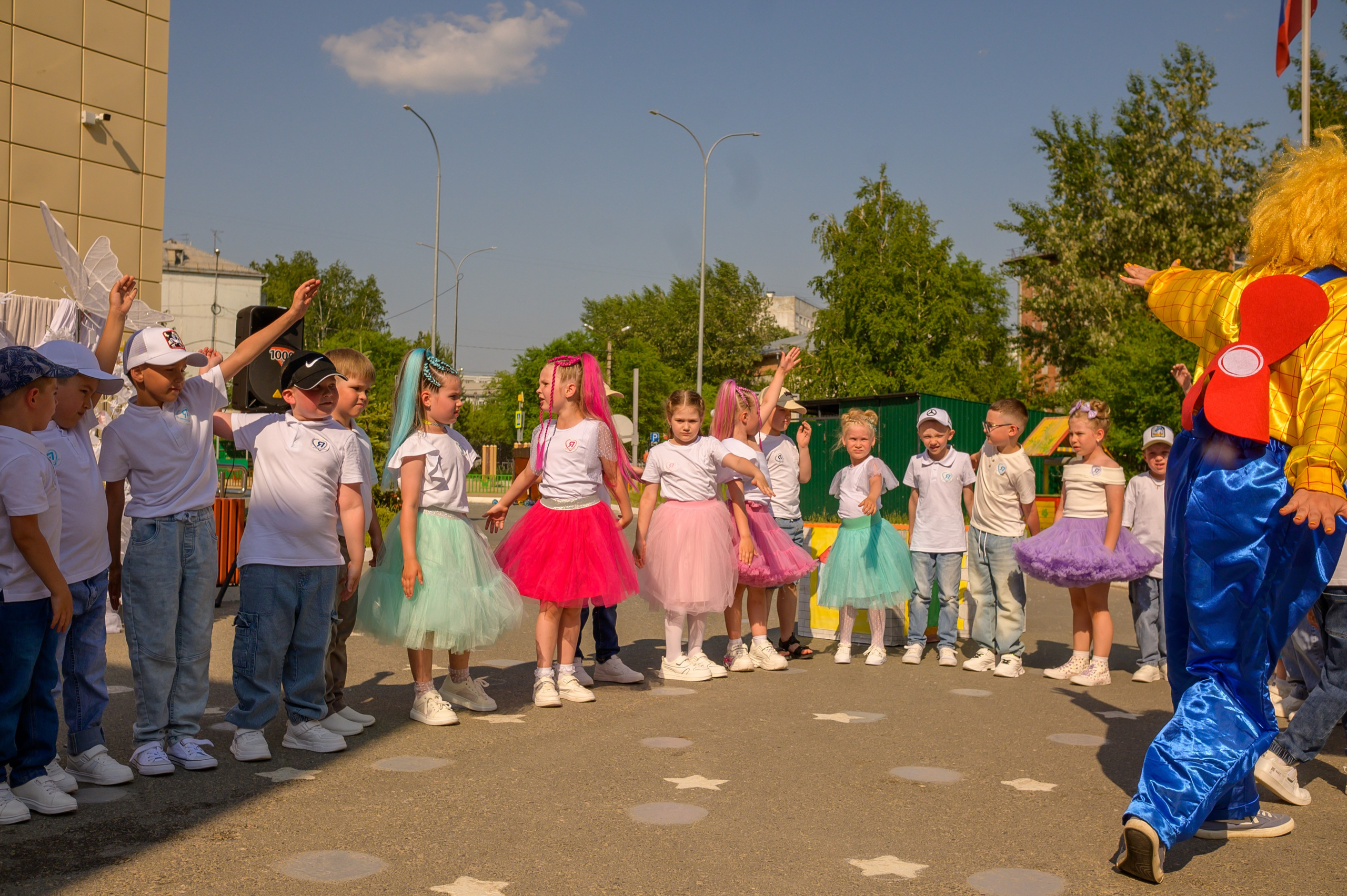 Репортаж выпускного группа «Фантазёры» 3 садик. Фотограф новорожденных, семейный детский в Тюмени Татьяна Морозова