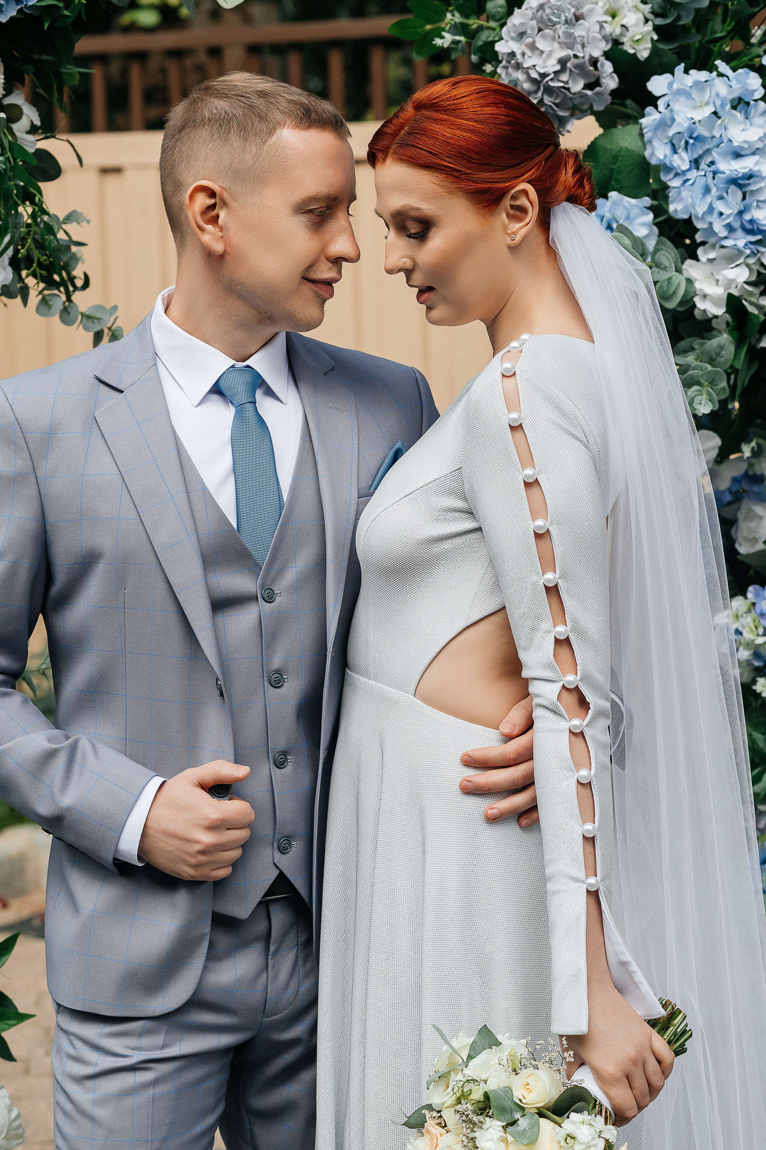 Фотосъемка невесты в эксклюзивном свадебном платье. Олег Сверчков | Свадебный фотограф Вологда