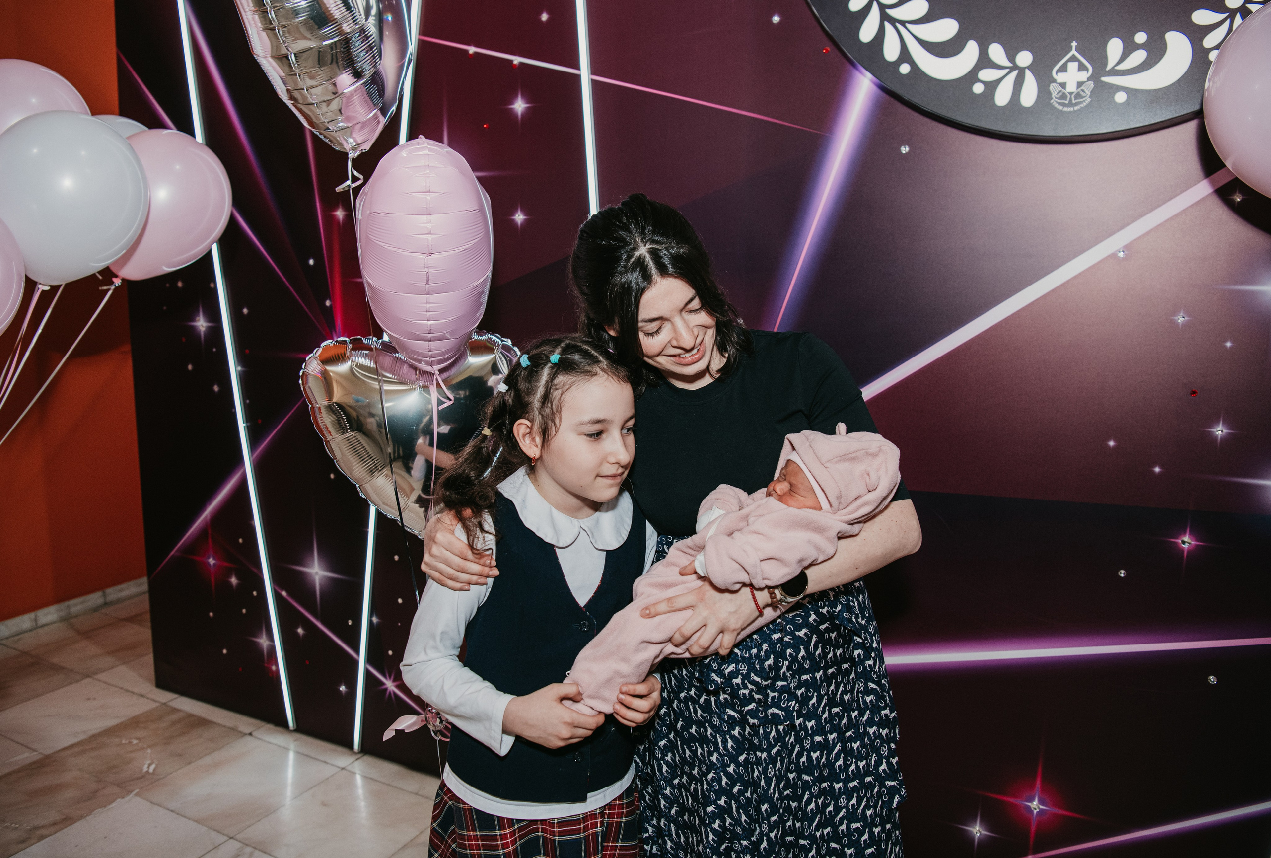 Выписка Дианы. 29 роддом. Фотограф на выписку из роддома в Москве и МО