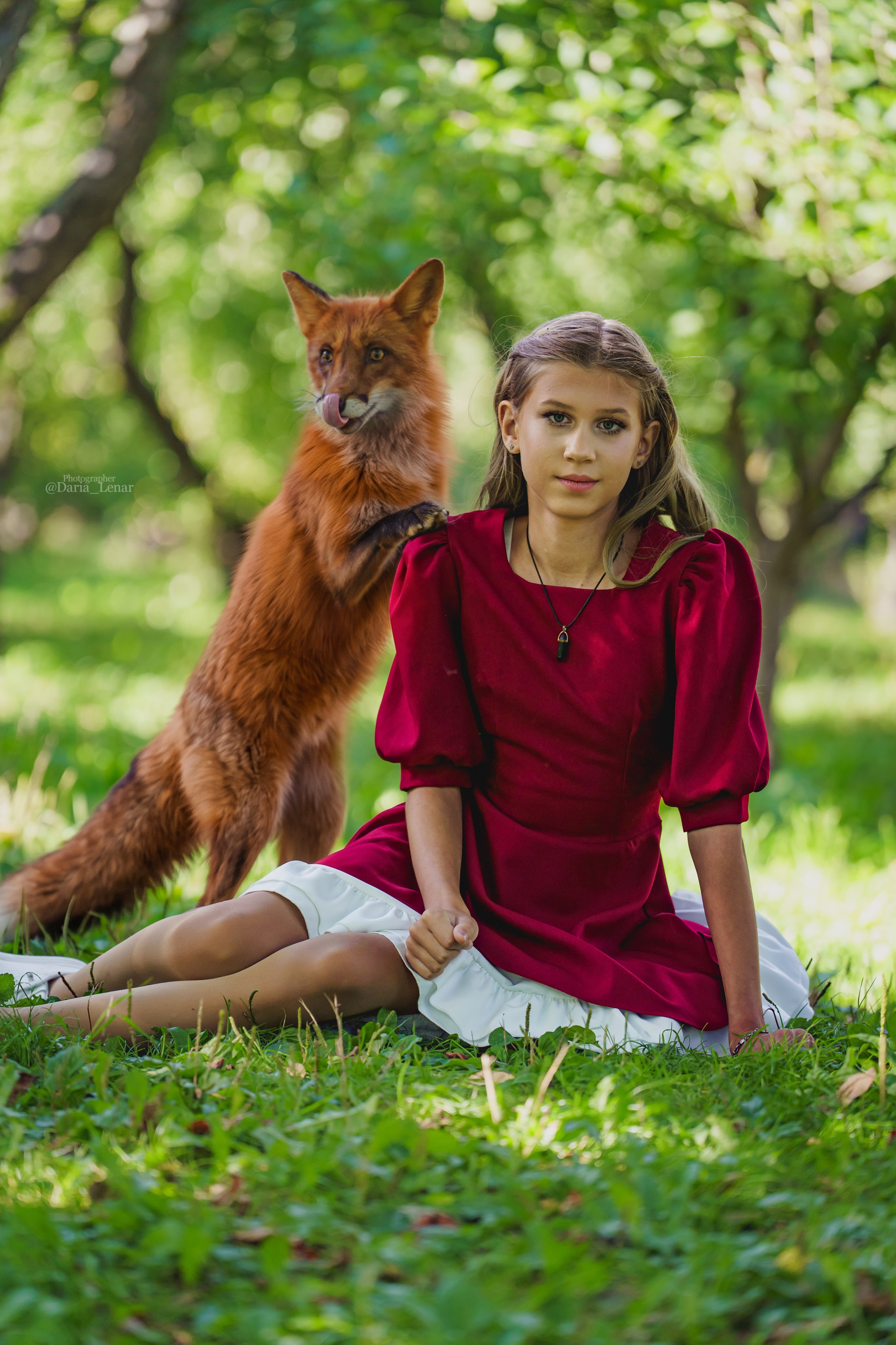 Семья и лисы Данте и Нора. Фотограф в Москве Ленарская Дарья