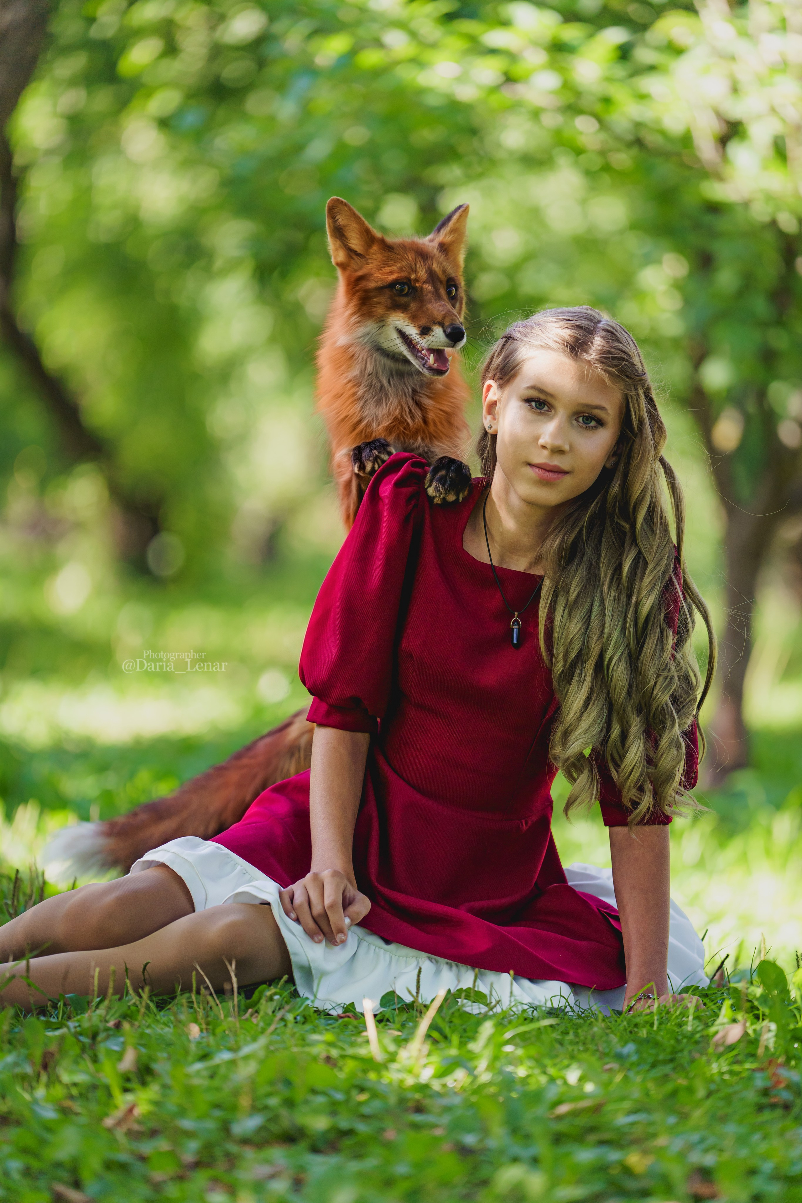 Семья и лисы Данте и Нора. Фотограф в Москве Ленарская Дарья