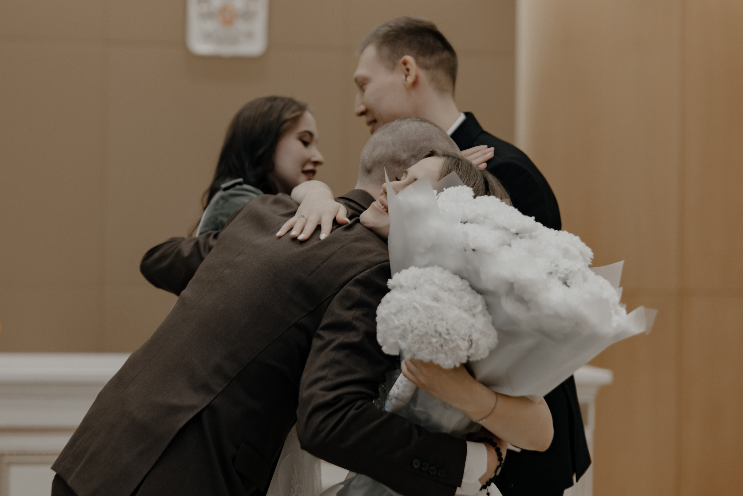 07.05.2024. RETOUCH-HOUSE