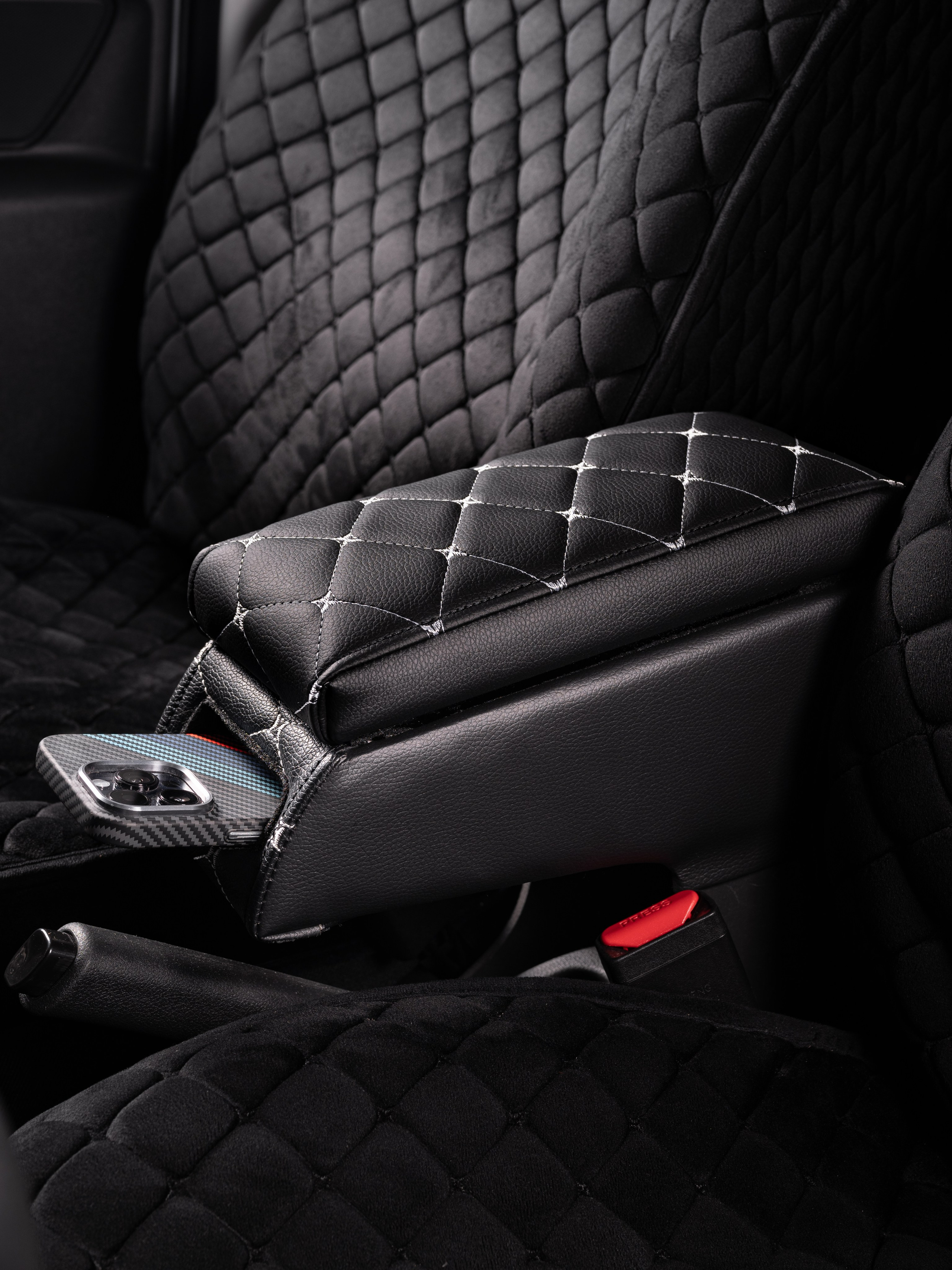 Автоподлокотники 2. Предметный фотограф, фото для маркетплейсов Пятигорск, КМВ