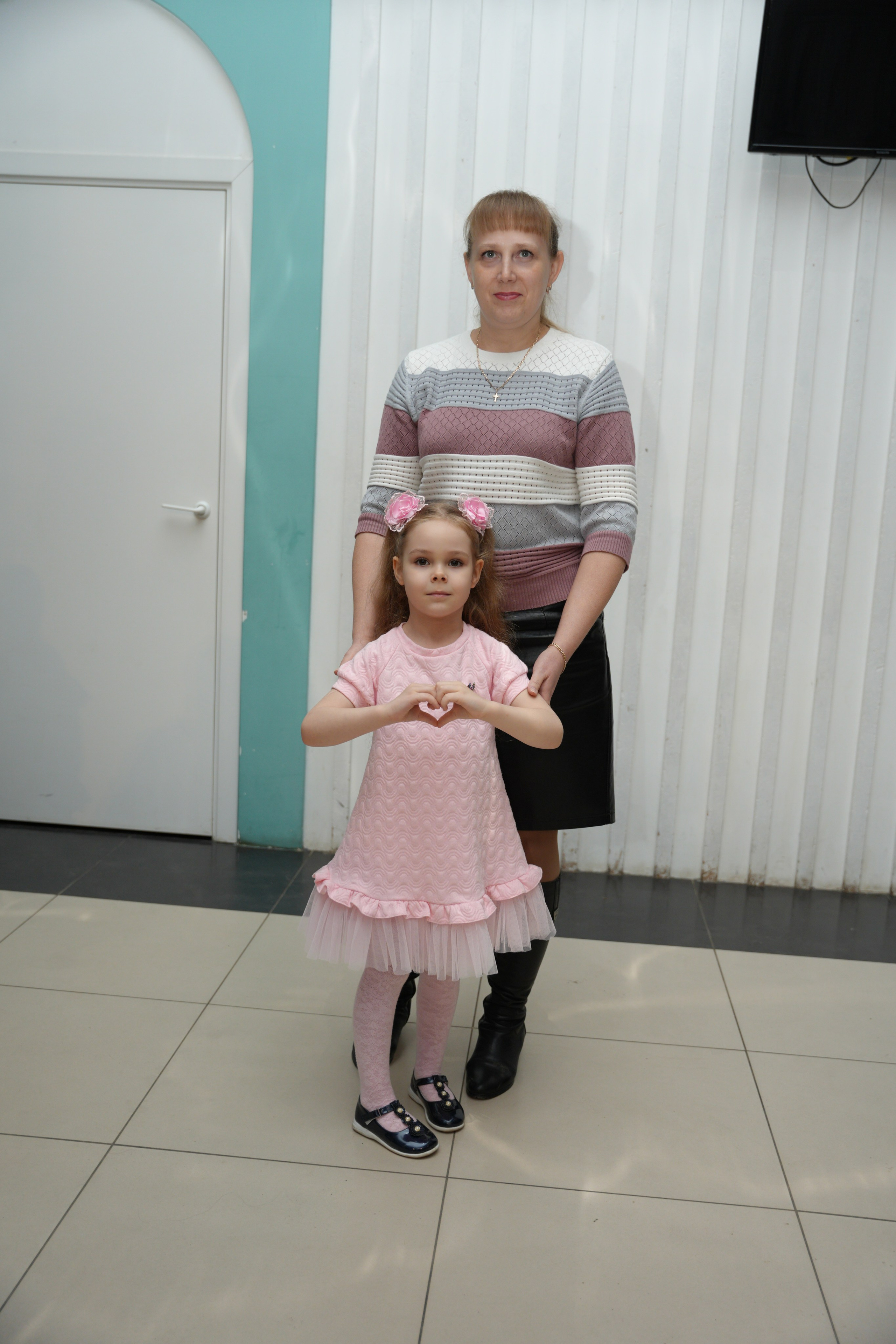 Социально —благотворительная акция «Ты в этом мире не один», посвященная Международному дню инвалидов. ВЫПУСКНЫЕ АЛЬБОМЫ, Школьный фотограф, семейный и свадебный в Саратове и области Ольга Плаксина