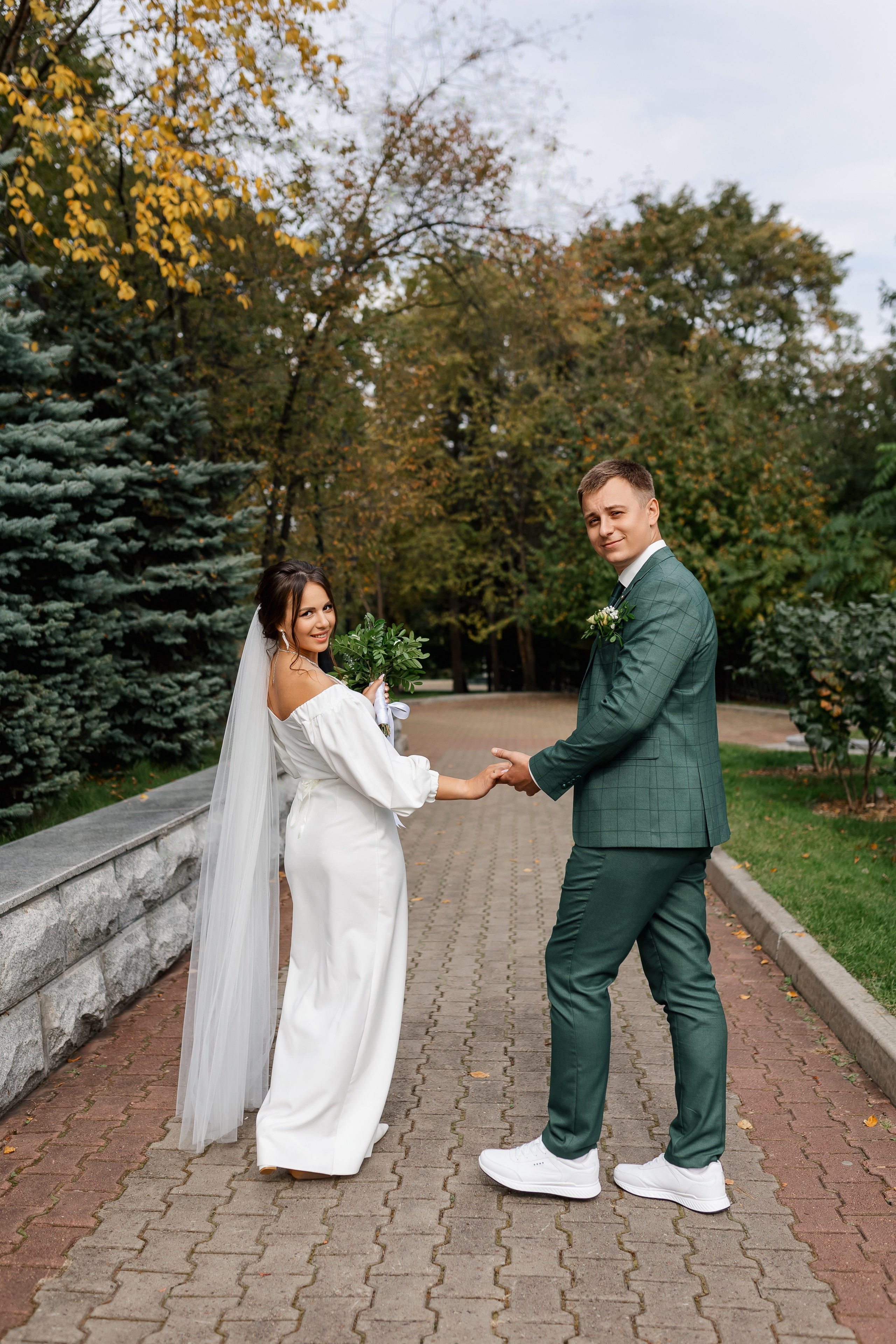 Олег и Юлия. Свадебная прогулка. Свадебный фотограф в Хабаровске