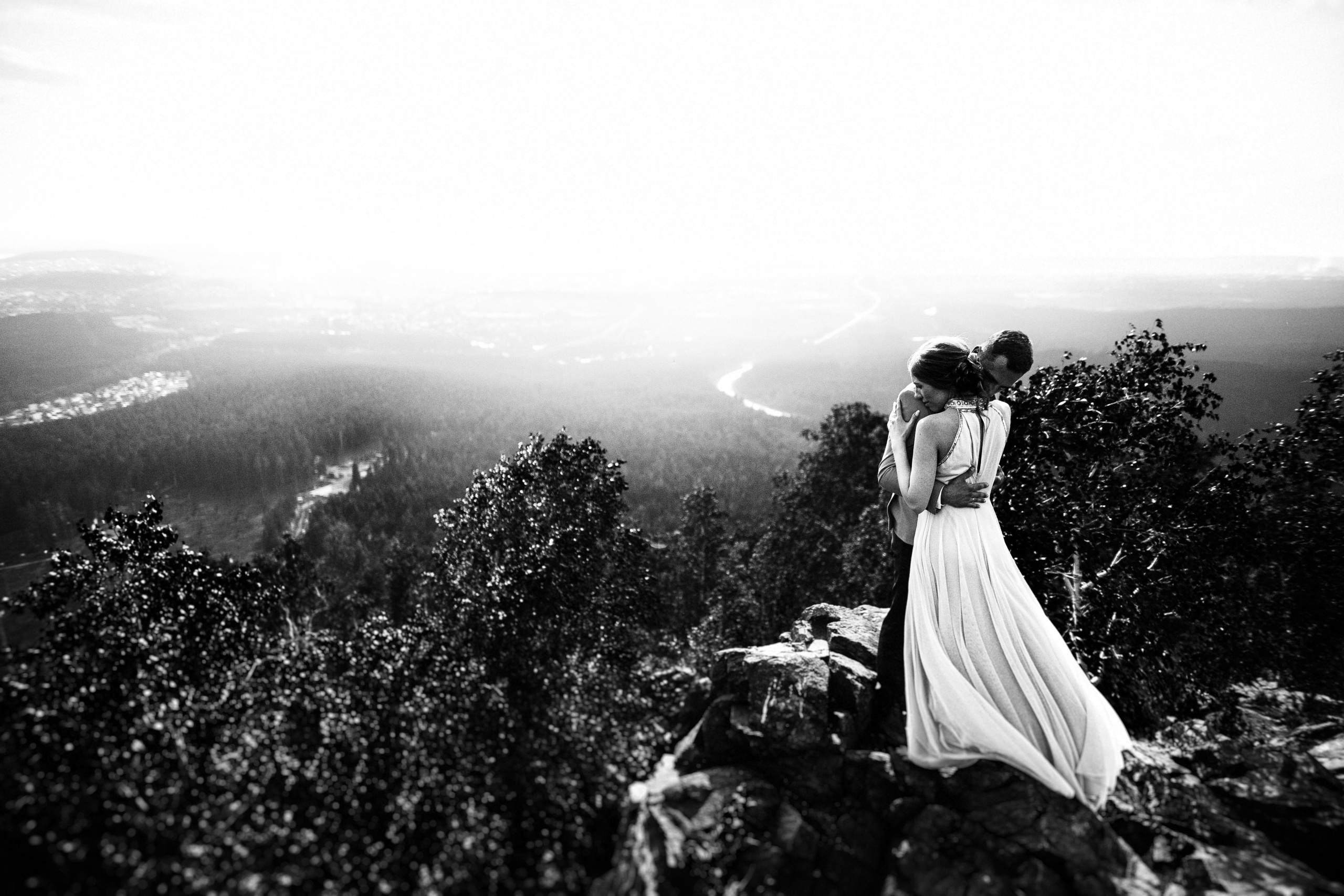 Слайд-шоу. Свадебный и семейный фотограф в Екатеринбурге Михаил Лежнев