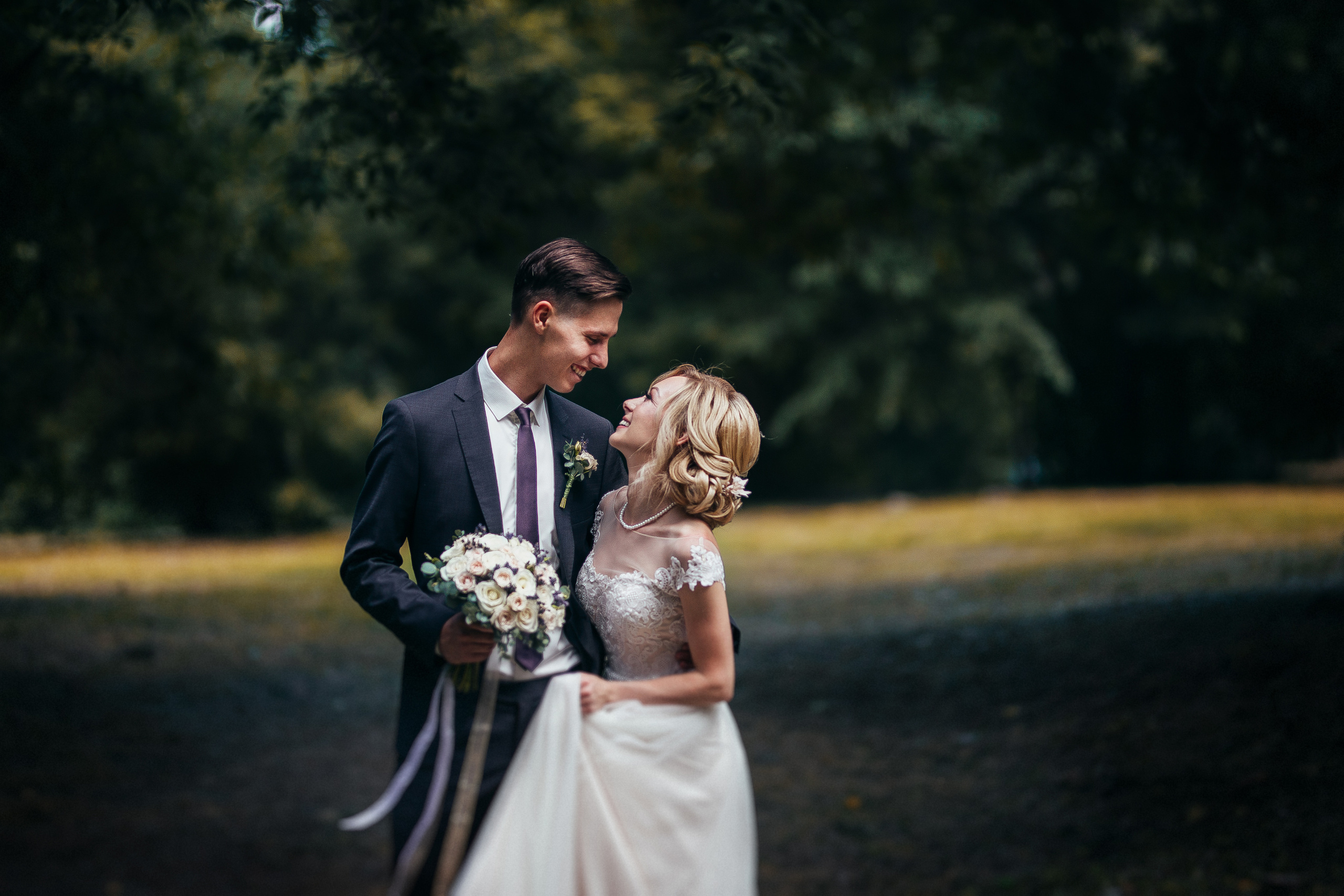 Слайд-шоу. Свадебный и семейный фотограф в Екатеринбурге Михаил Лежнев