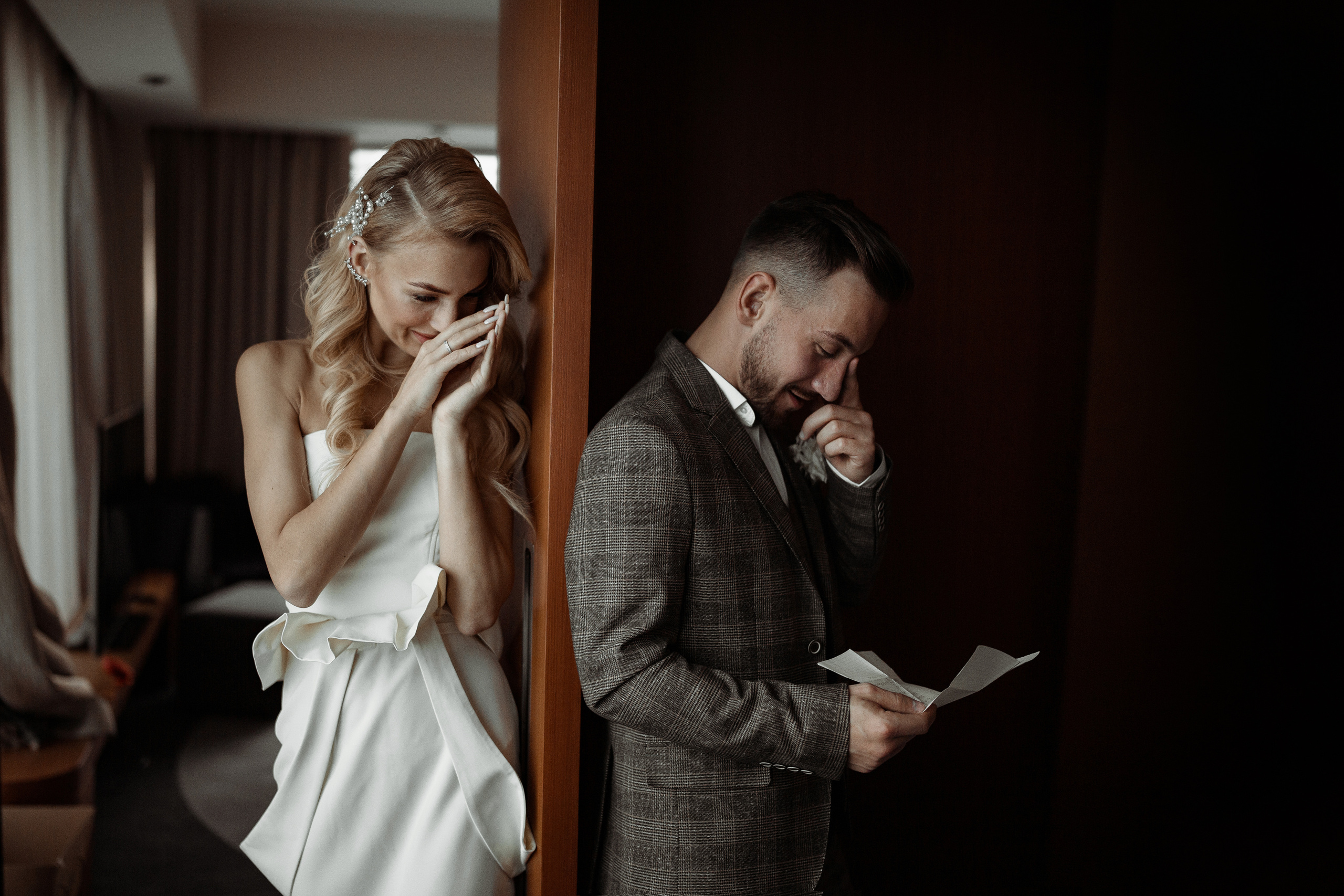 Слайд-шоу. Свадебный и семейный фотограф в Екатеринбурге Михаил Лежнев