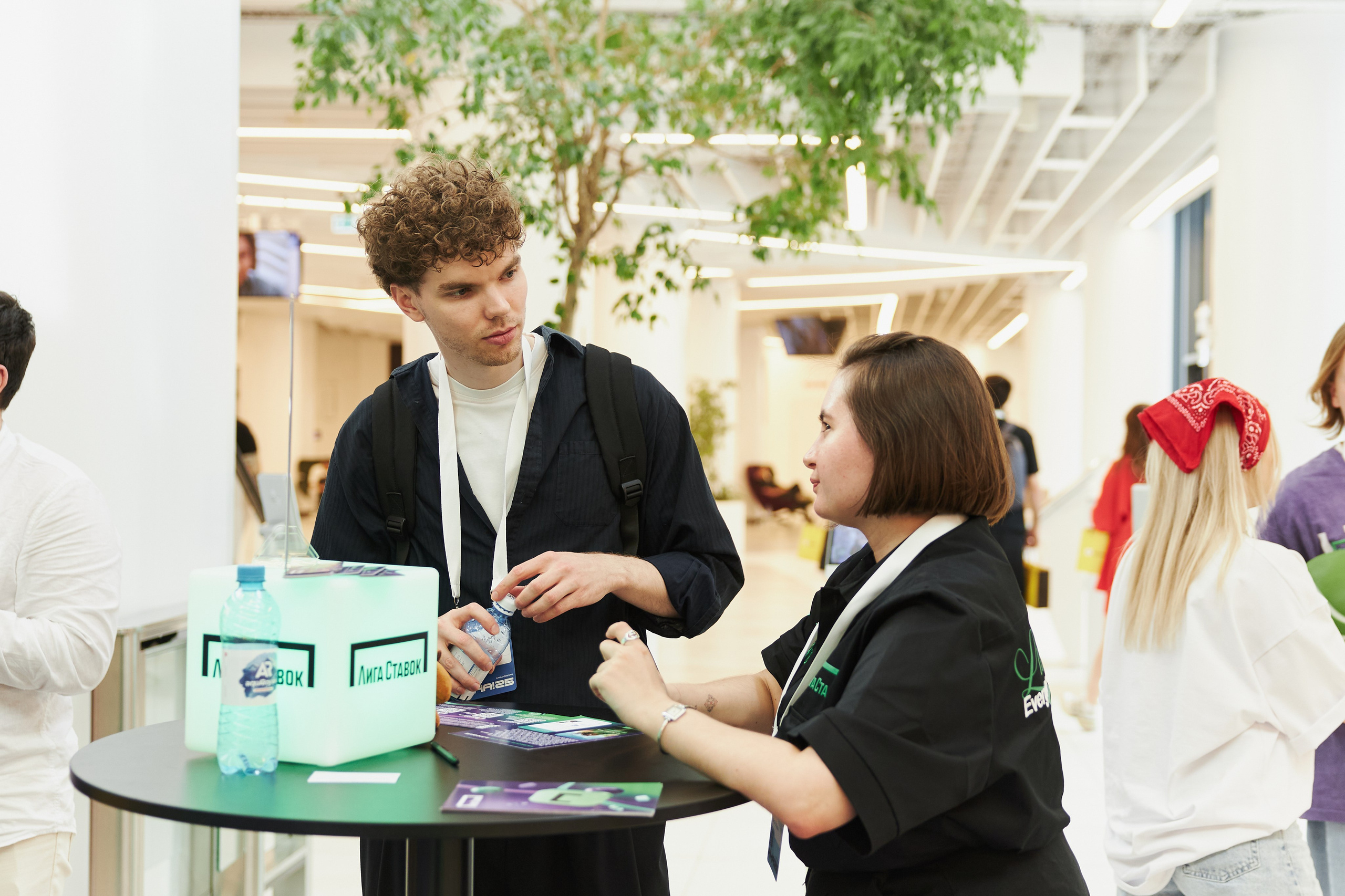 Aha! — 29–30 мая 2025. Фотобанк Матемаркетинг