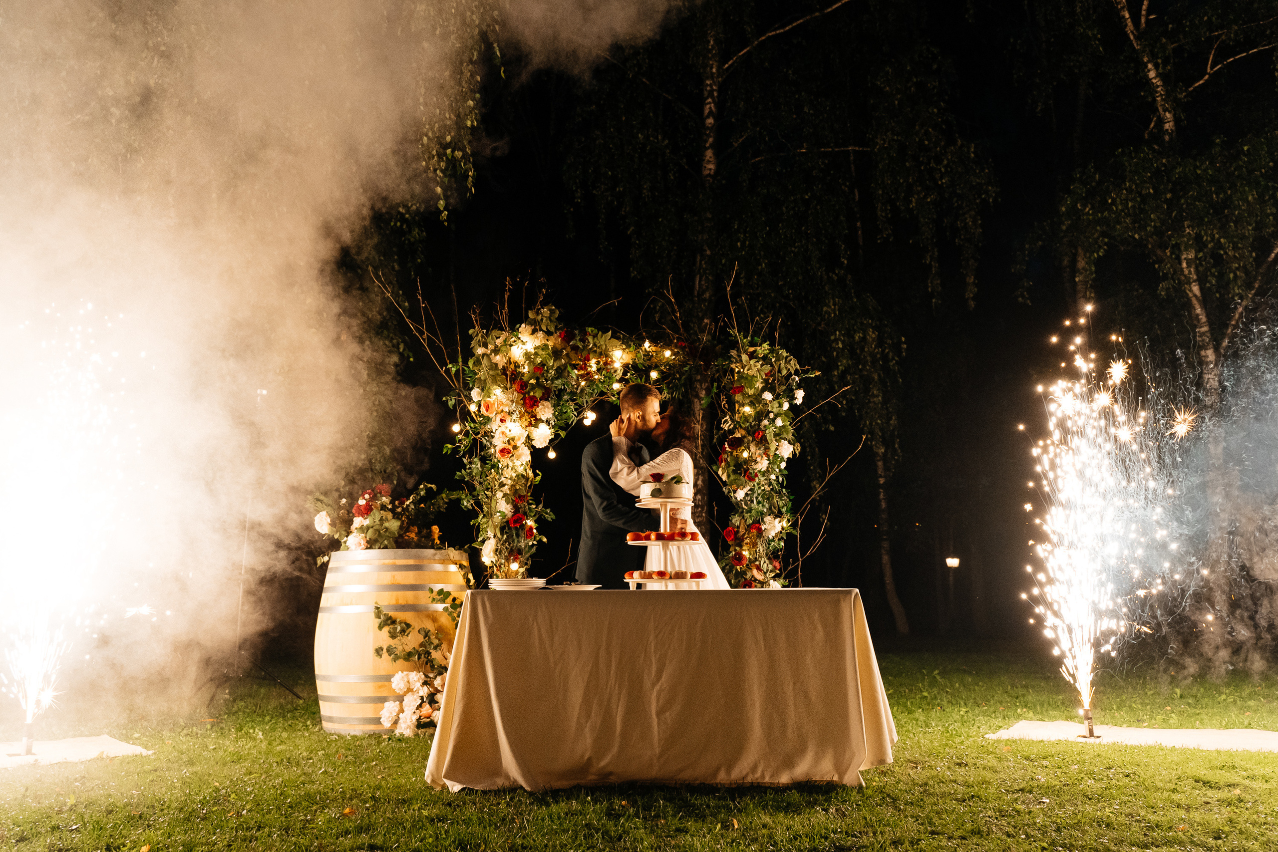 Артур и Ульяна. Павел Мерк. Стильная свадебная фотография