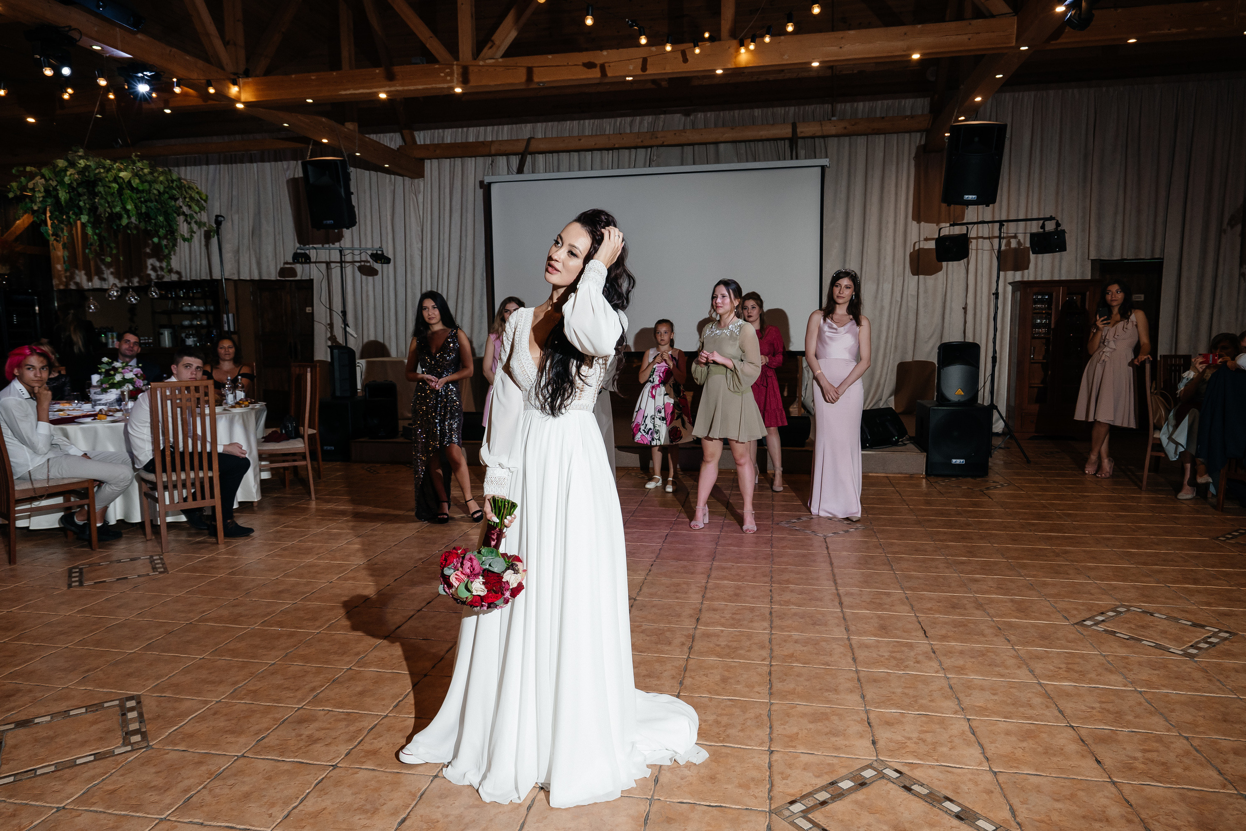 Артур и Ульяна. Павел Мерк. Стильная свадебная фотография