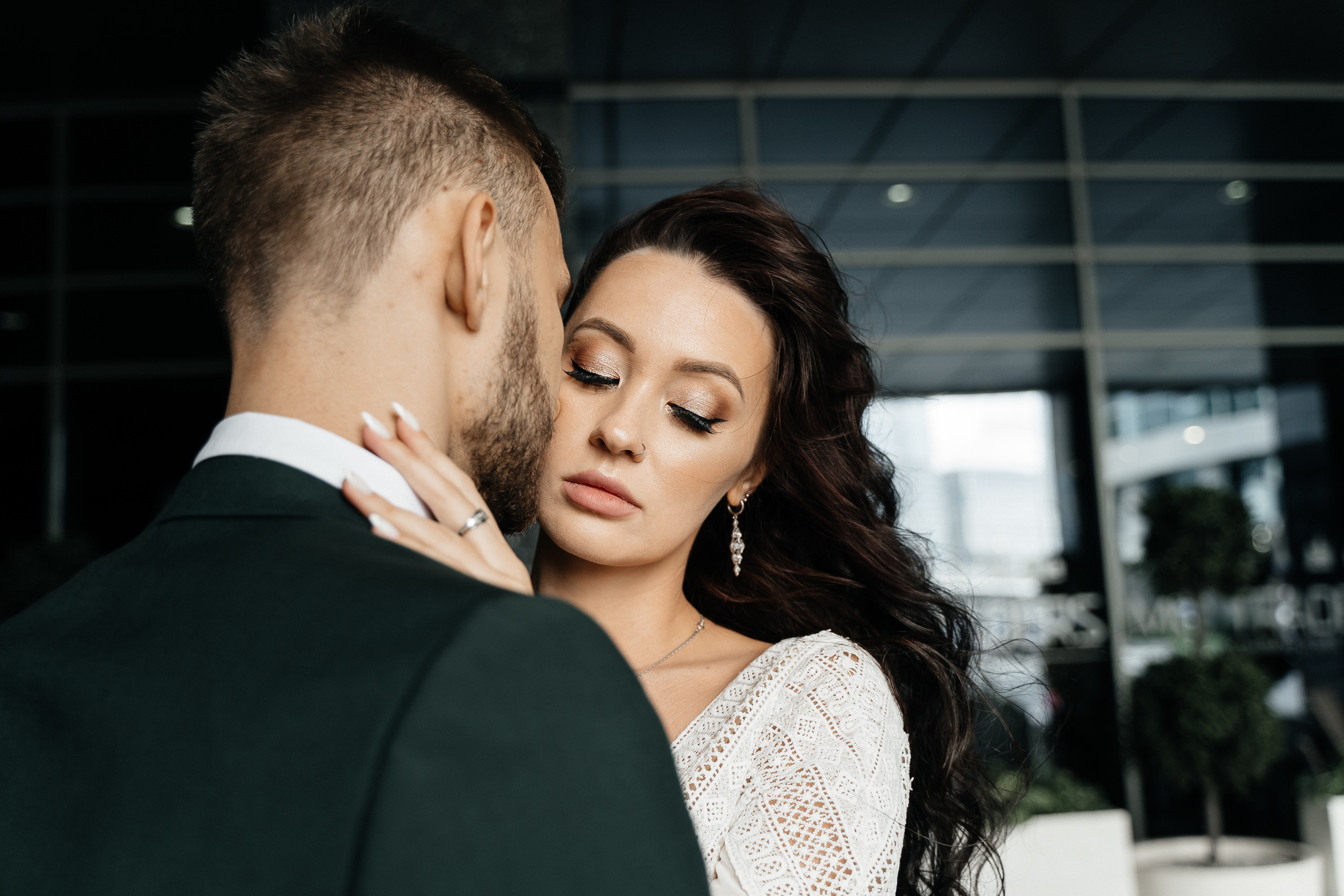 Артур и Ульяна. Павел Мерк. Стильная свадебная фотография