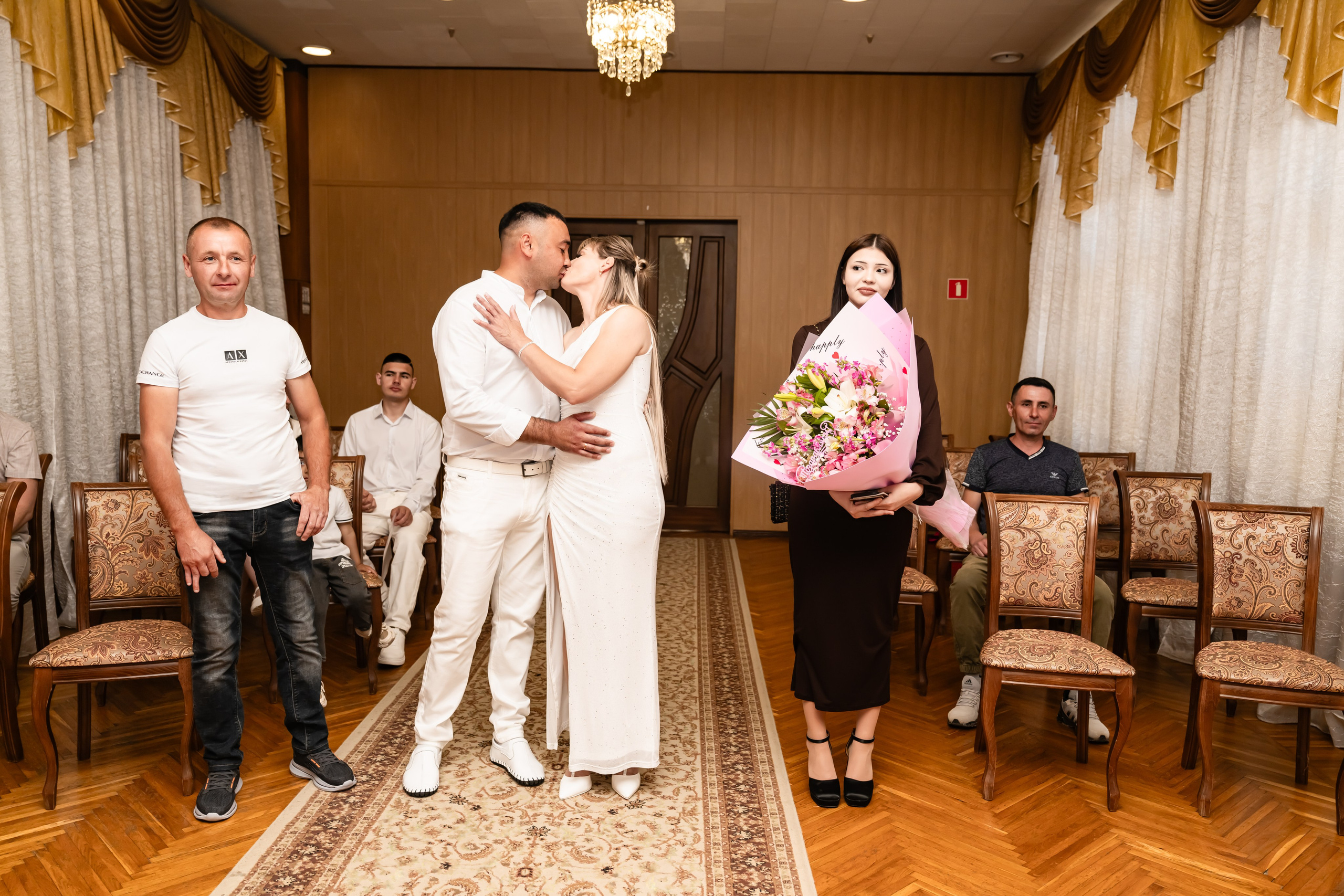 Свадебные фотосессии. Роспись в ЗАГСе. Выездная регистрация. Студийный и свадебный фотограф и видеограф в Севастополе — Юлия Макаренко